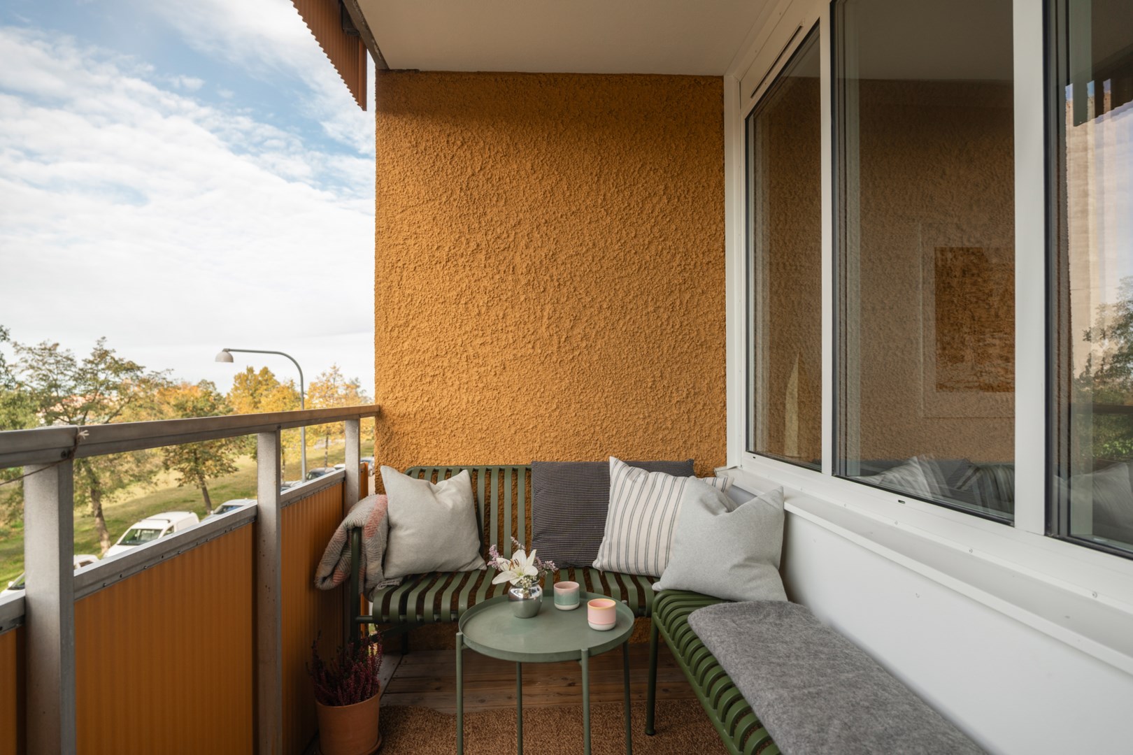 Bostadsbild från Henriksdalsringen 53, Till salu i Henriksdalsberget, Nacka