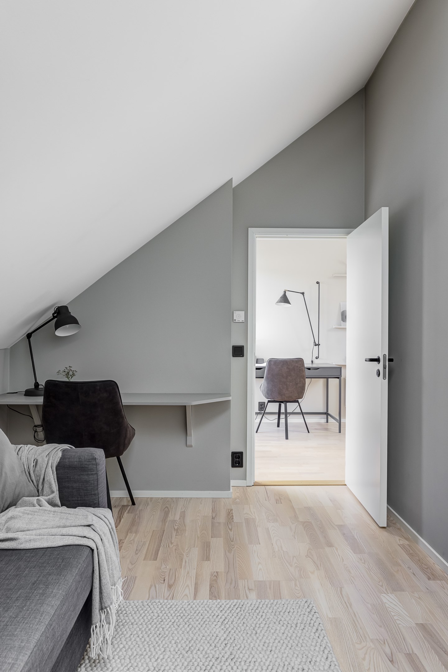 Bostadsbild från Vikvägen 28, Såld i Vårdsätra, Uppsala