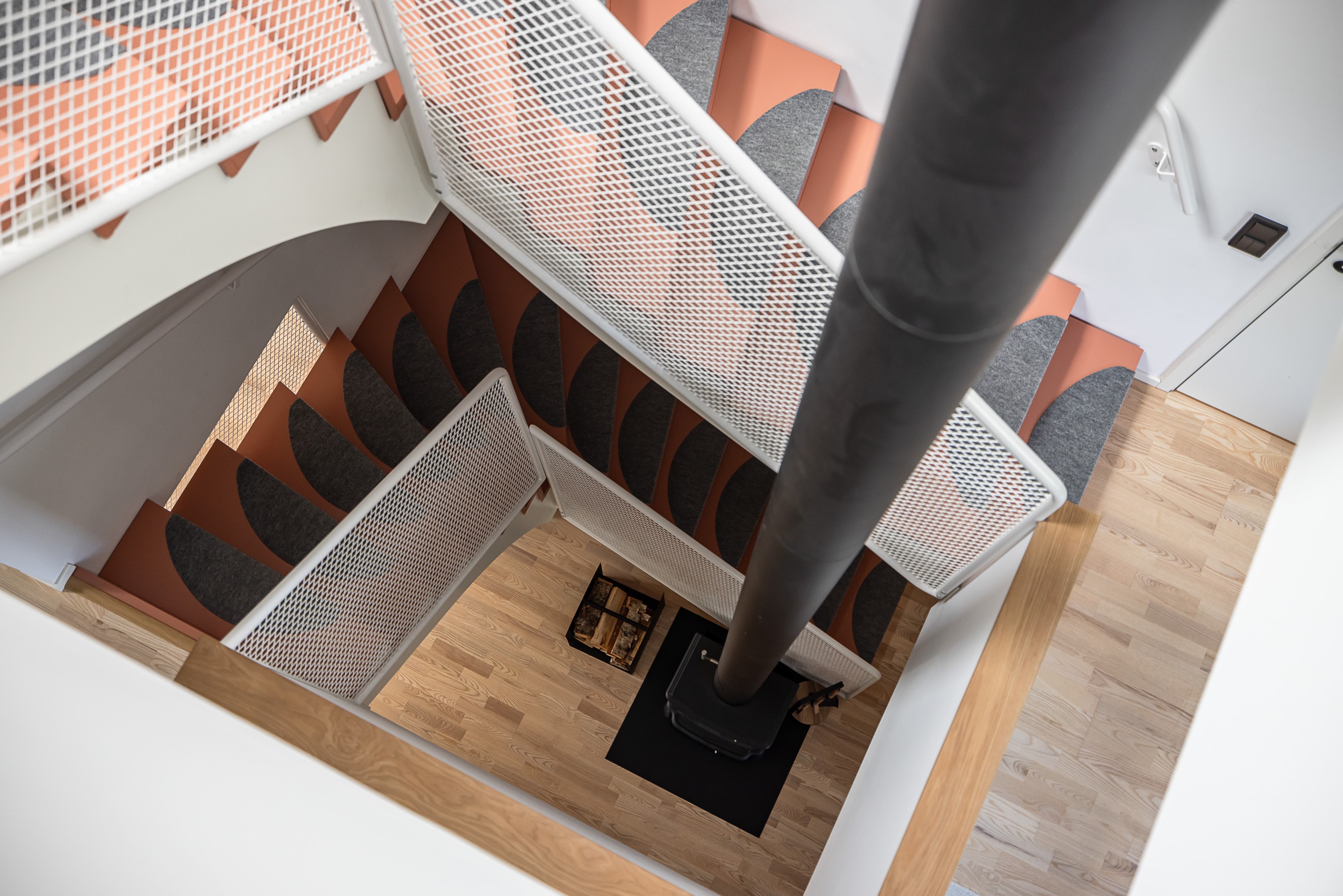 Bostadsbild från Vikvägen 28, Såld i Vårdsätra, Uppsala