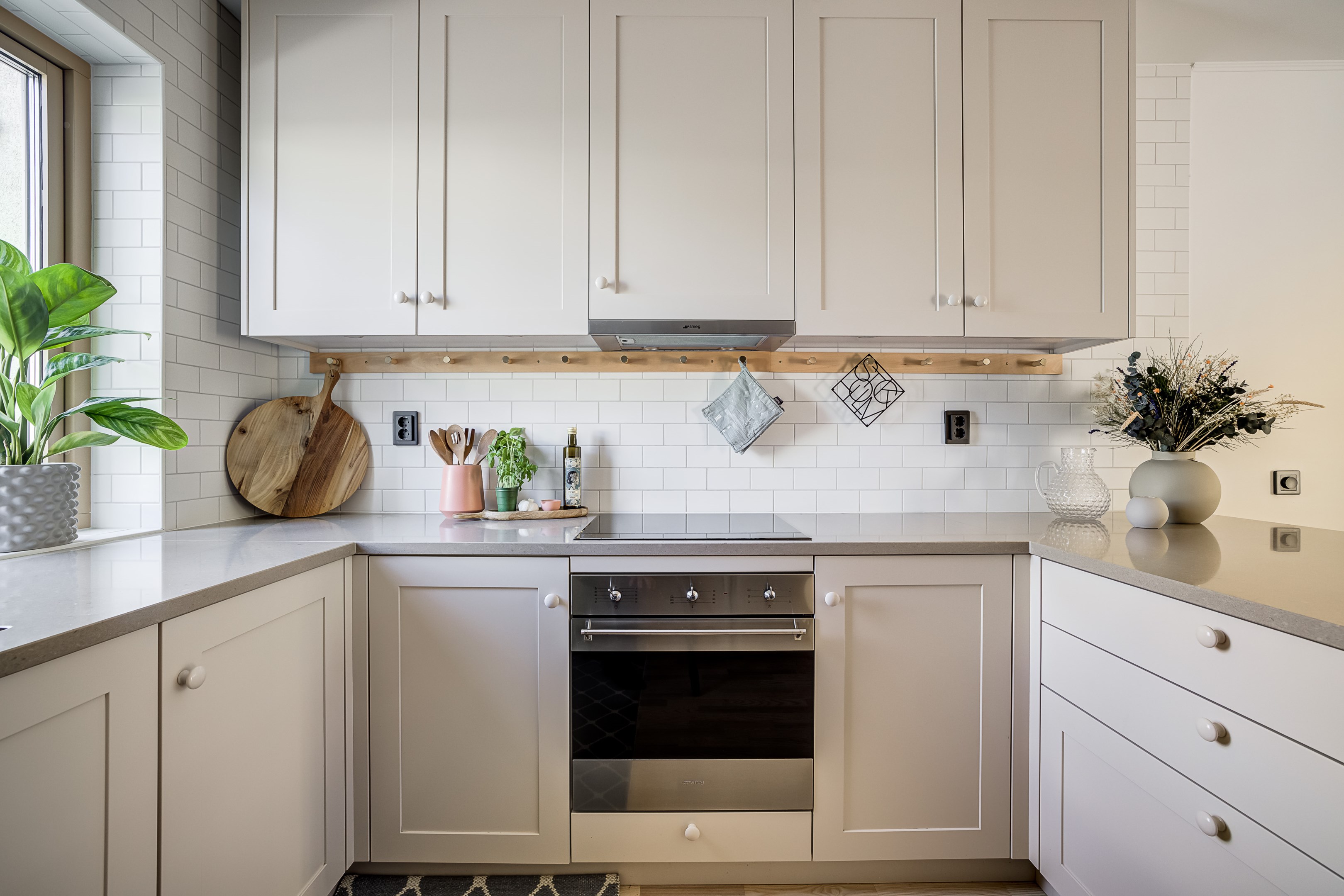 Bostadsbild från Vikvägen 28, Såld i Vårdsätra, Uppsala