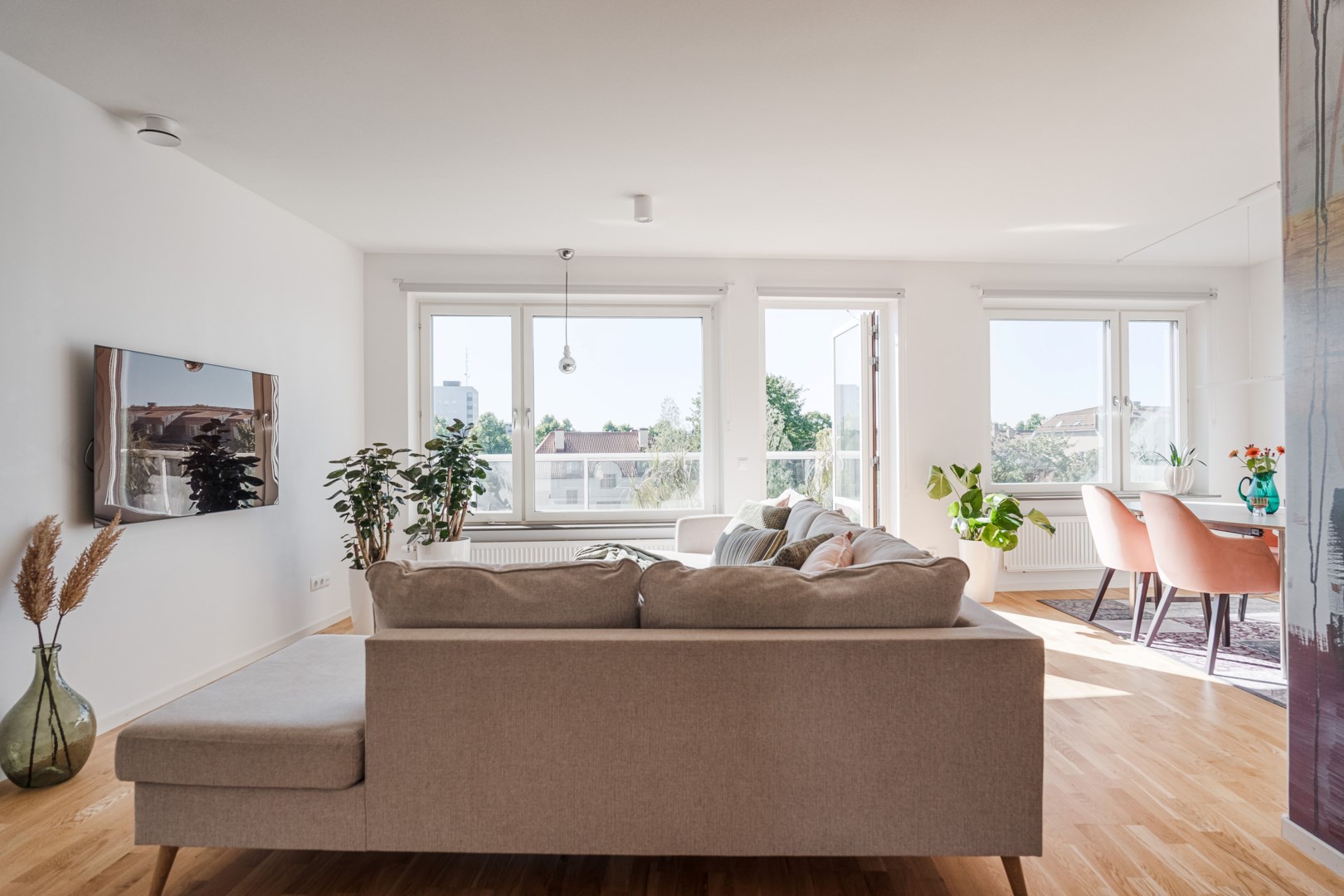 Bostadsbild från Ljusbärargatan 7, Såld i Kapellgärdet, Uppsala