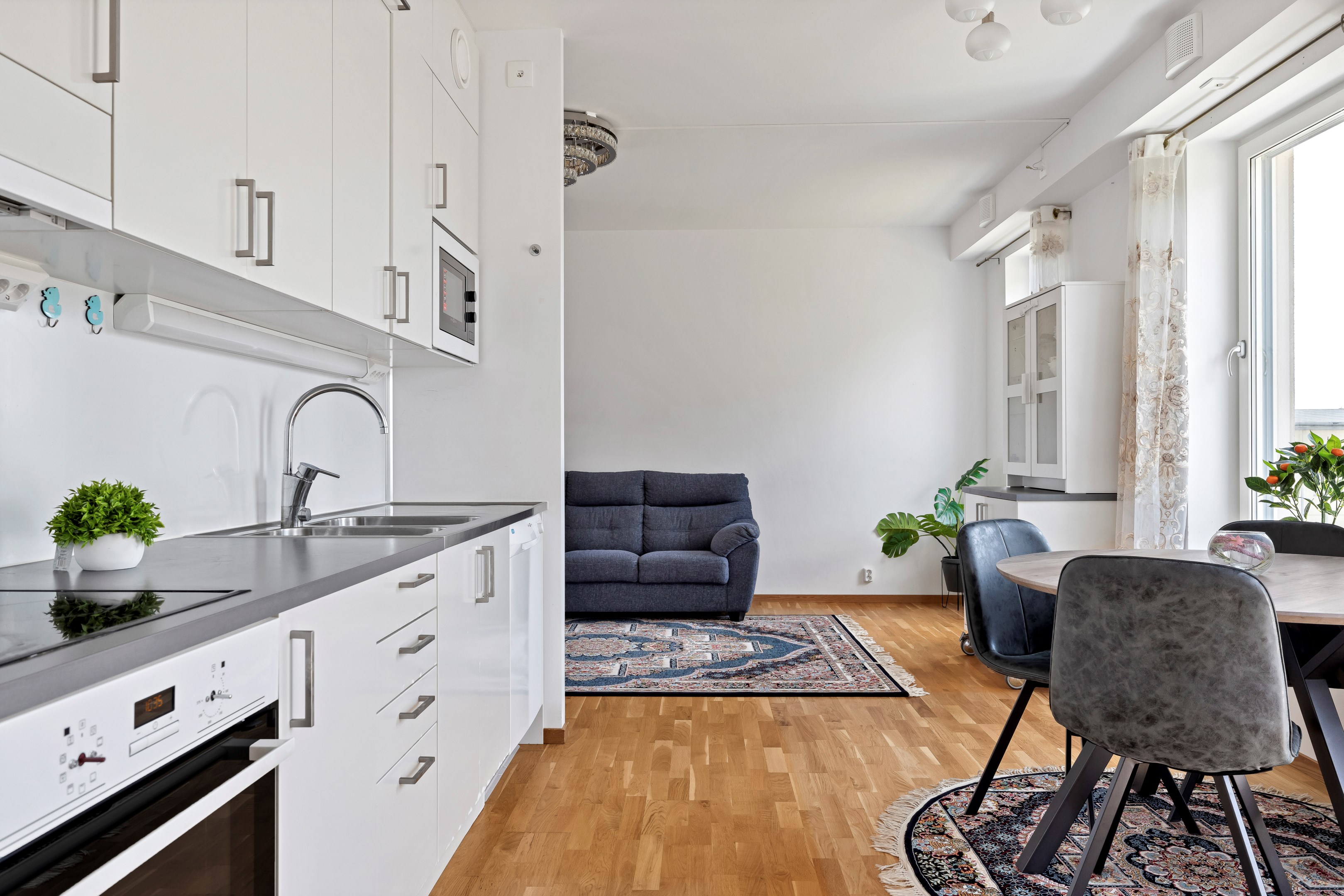 Bostadsbild från Opalvägen 43, Såld i Herrhagen, Uppsala