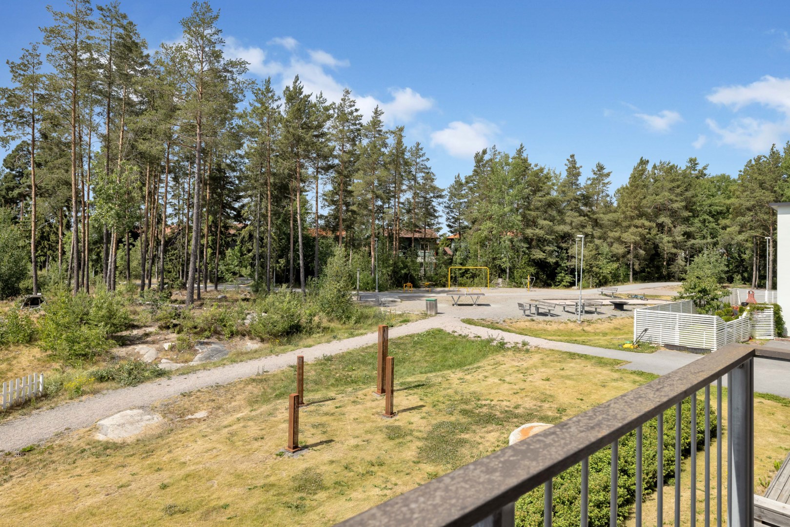 Bostadsbild från Opalvägen 43, Såld i Herrhagen, Uppsala