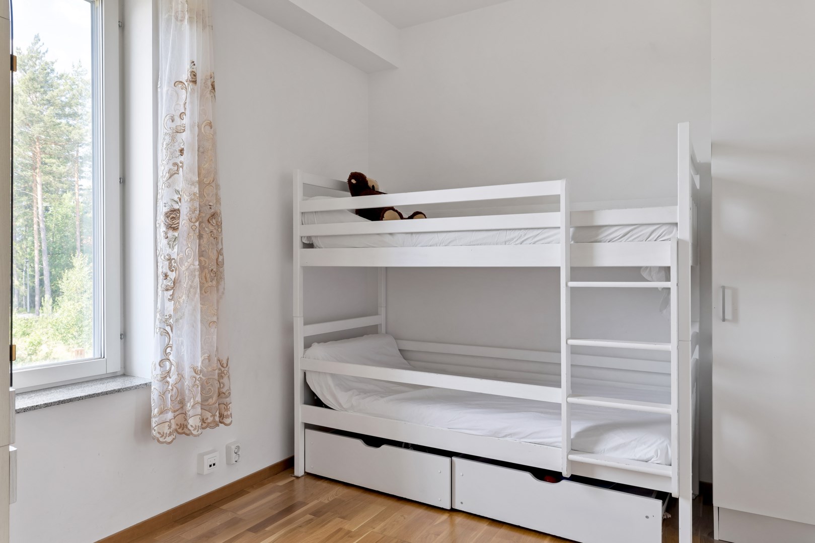 Bostadsbild från Opalvägen 43, Såld i Herrhagen, Uppsala