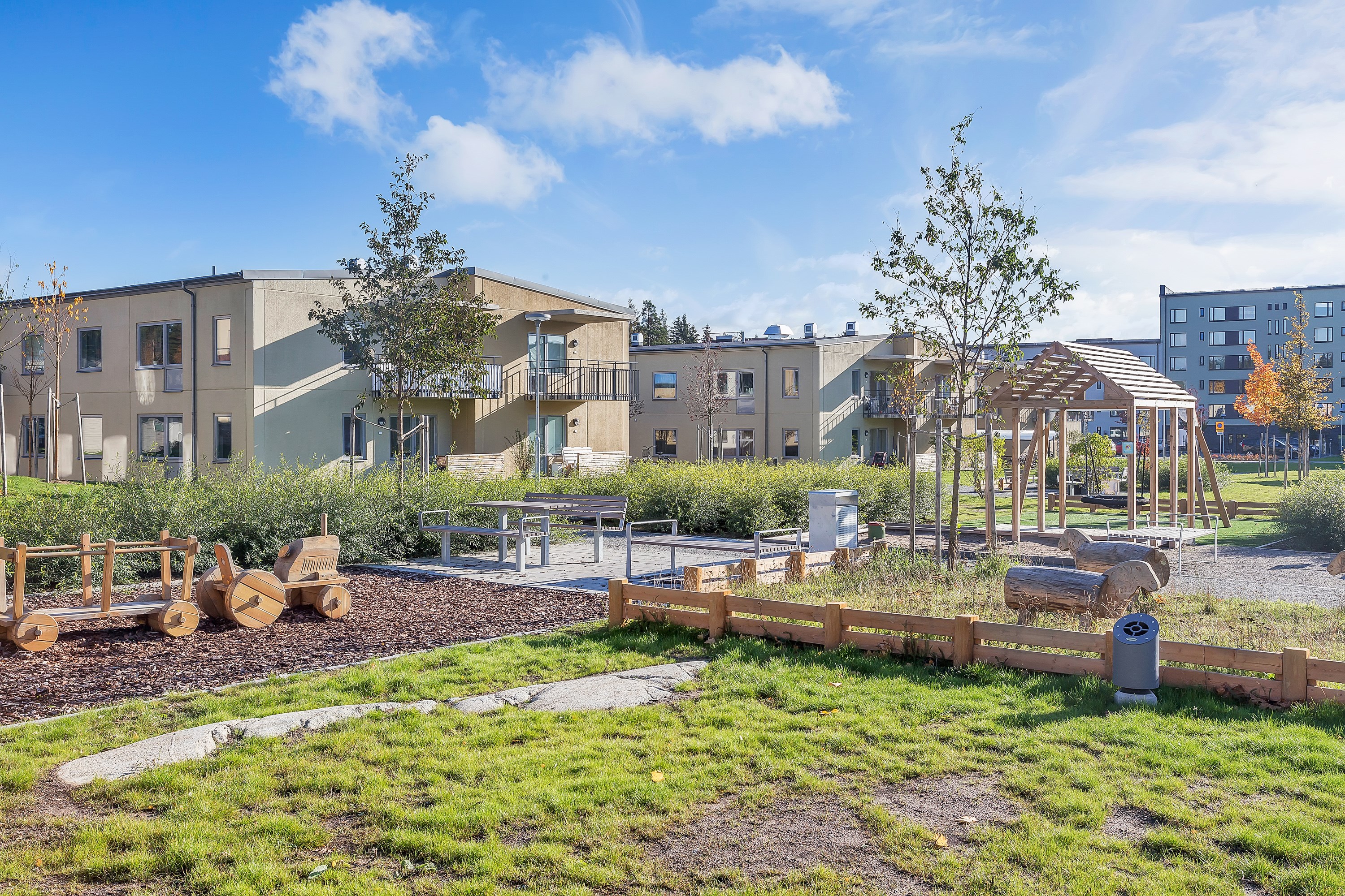 Bostadsbild från Opalvägen 43, Såld i Herrhagen, Uppsala