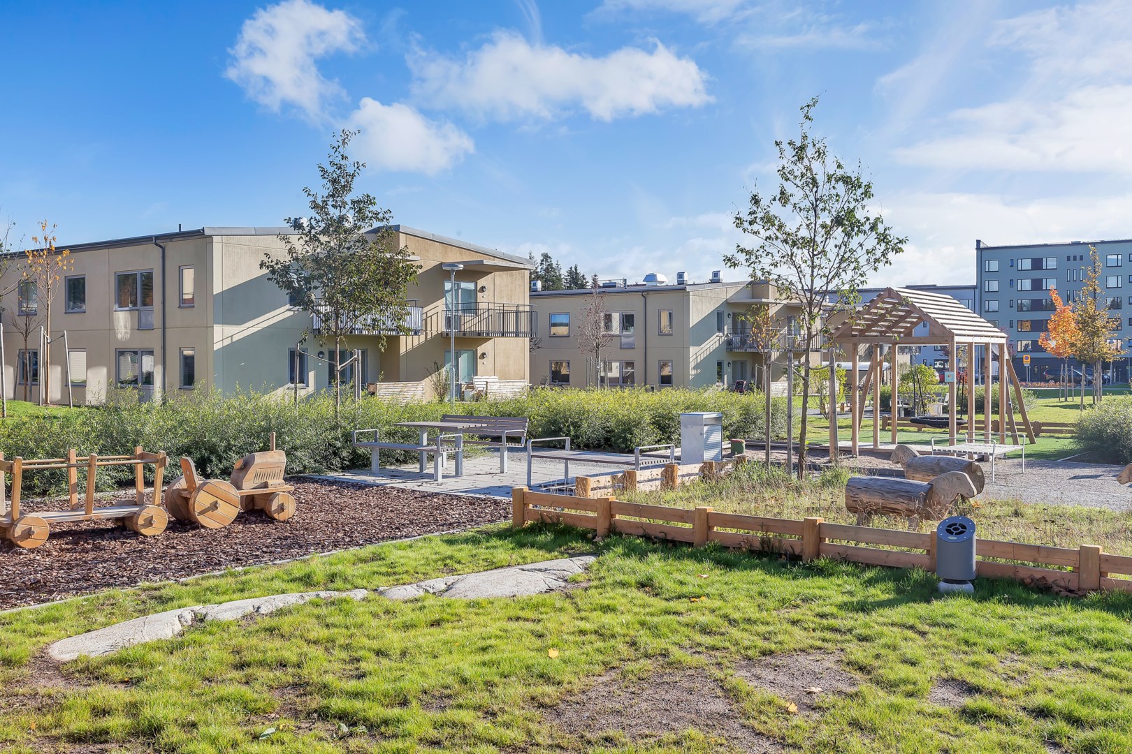 Bostadsbild från Opalvägen 43, Såld i Herrhagen, Uppsala