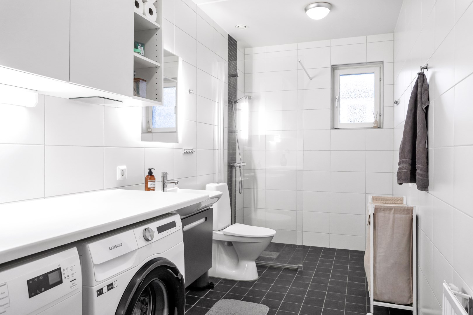 Bostadsbild från Tullgarnsgatan 20, Såld i Kungsängen, Uppsala