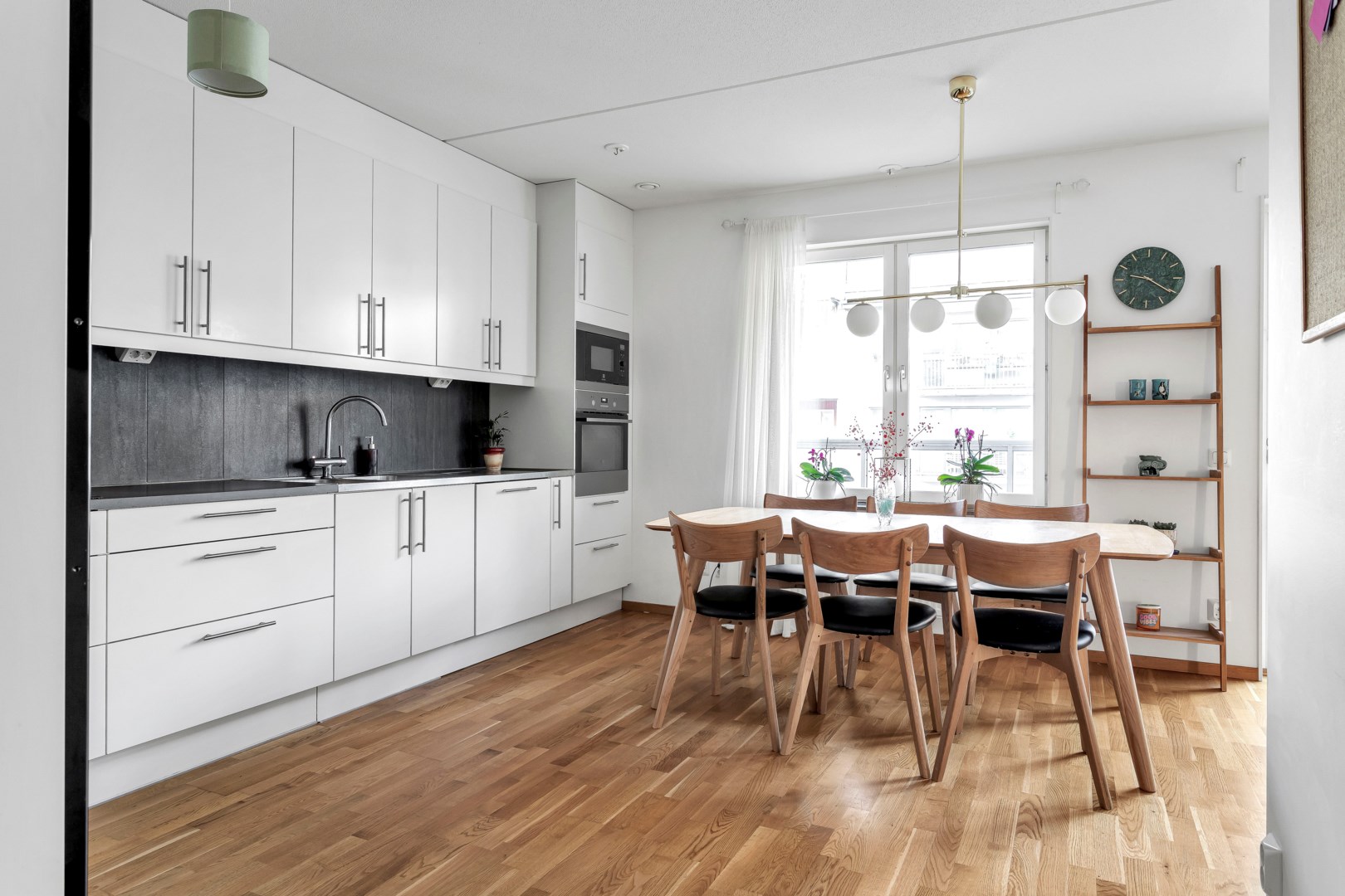 Bostadsbild från Tullgarnsgatan 20, Såld i Kungsängen, Uppsala