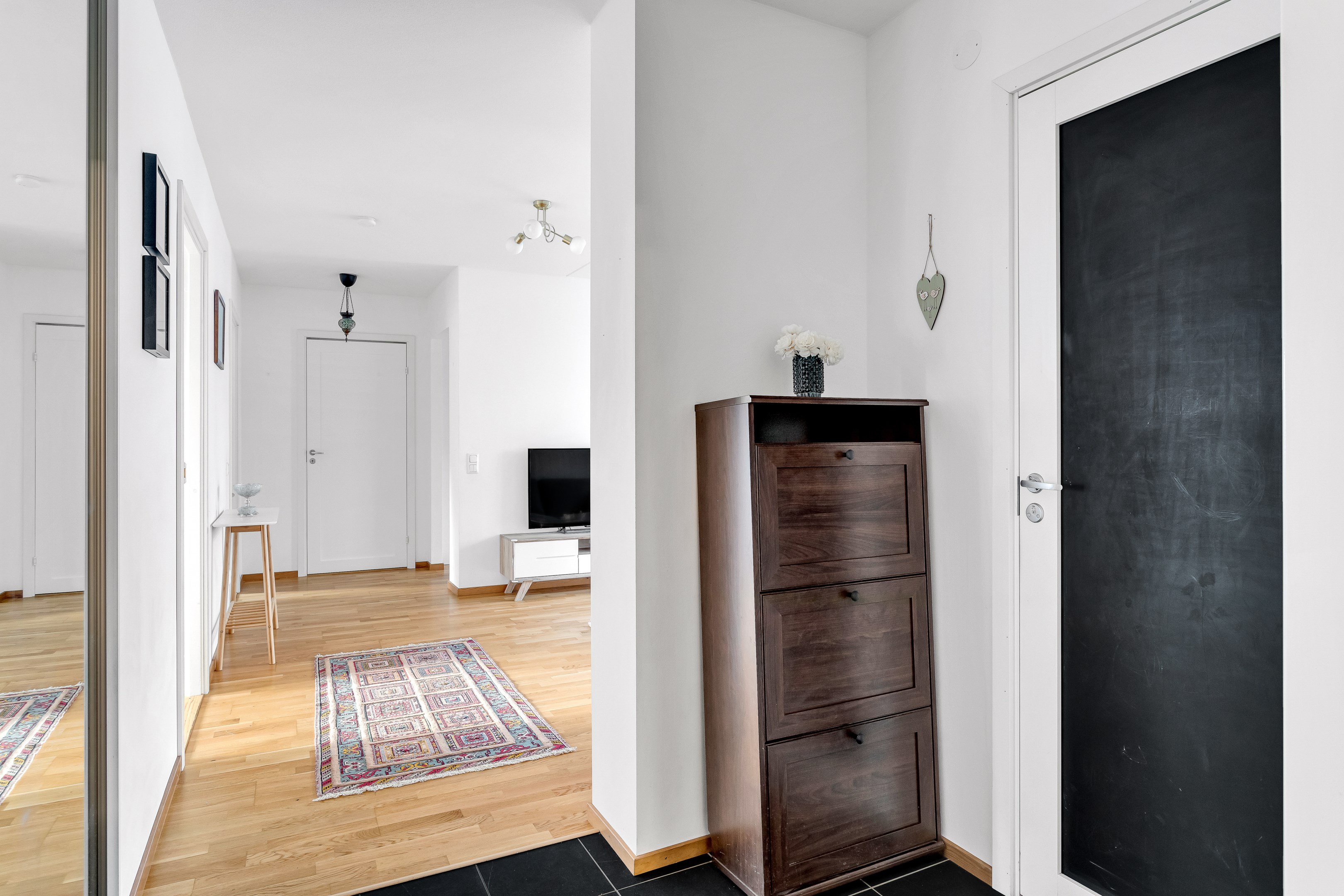 Bostadsbild från Tullgarnsgatan 20, Såld i Kungsängen, Uppsala