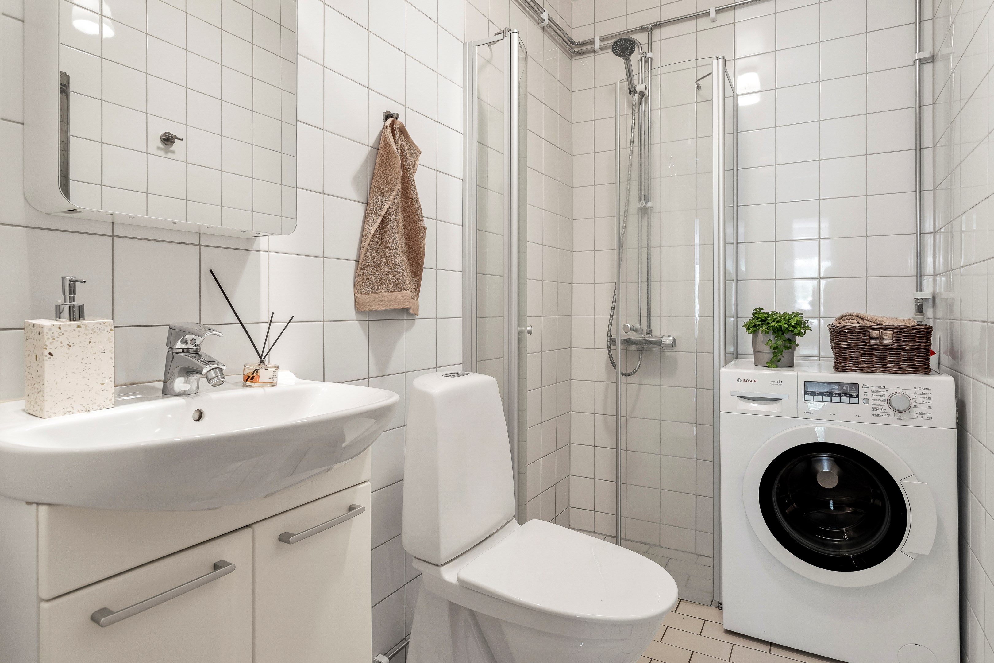 Bostadsbild från Tiundagatan 45, Såld i Luthagen, Uppsala