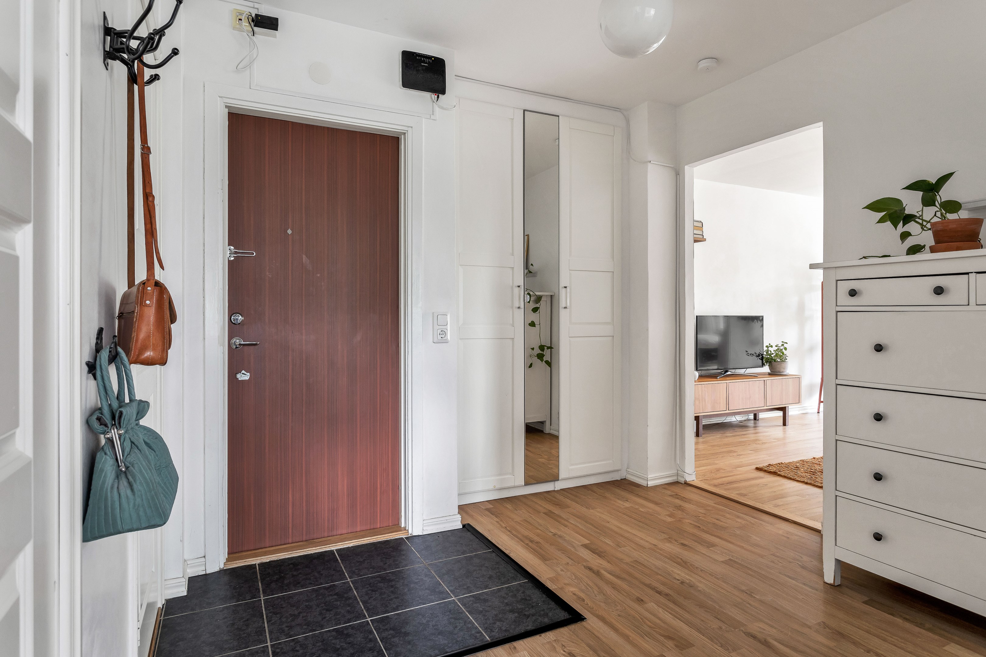 Bostadsbild från Tiundagatan 45, Såld i Luthagen, Uppsala