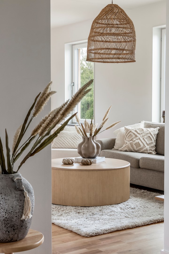 Bostadsbild från Tujagatan 10, Såld i Skiljebo, Västerås