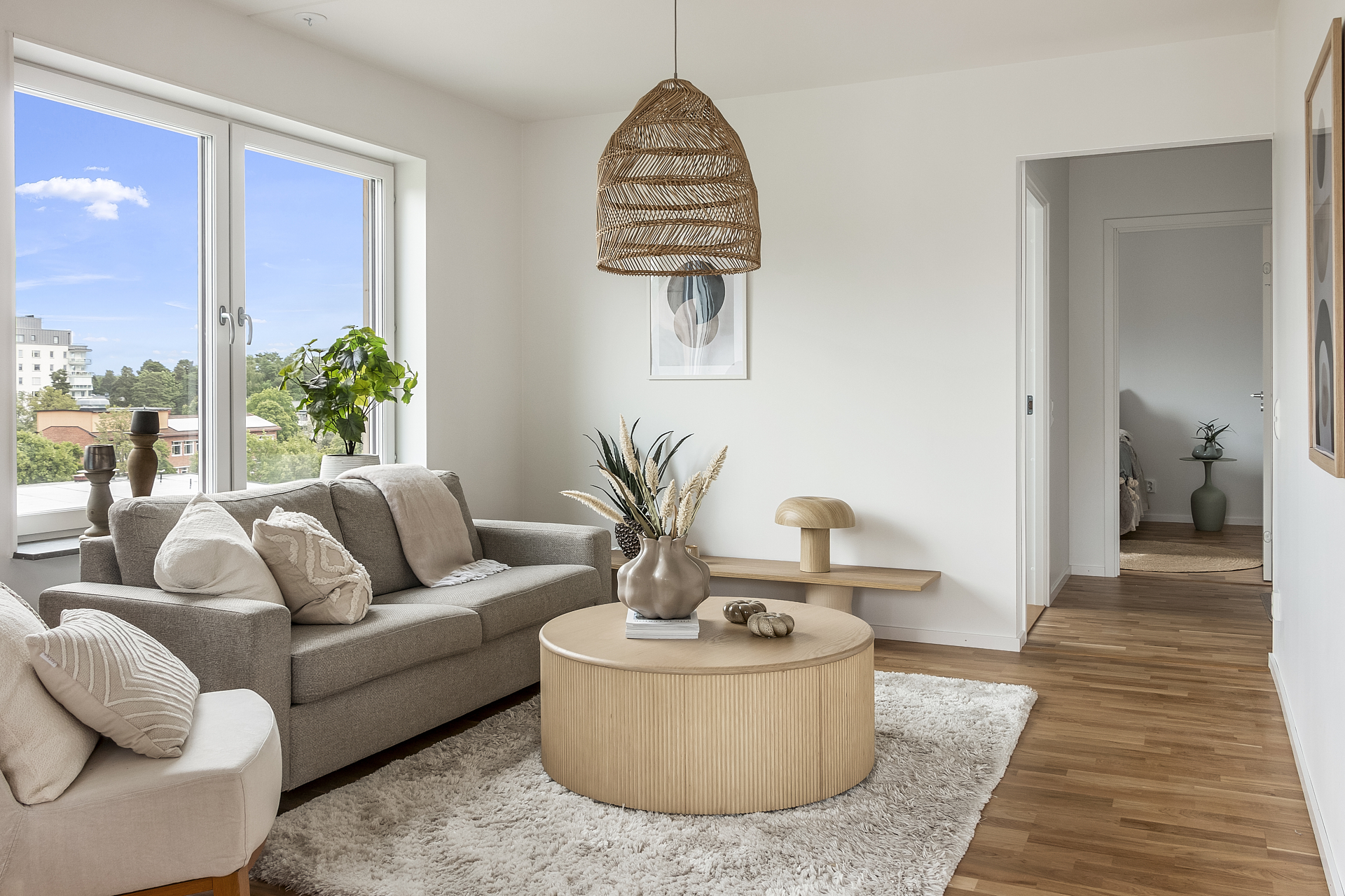 Bostadsbild från Tujagatan 10, Såld i Skiljebo, Västerås