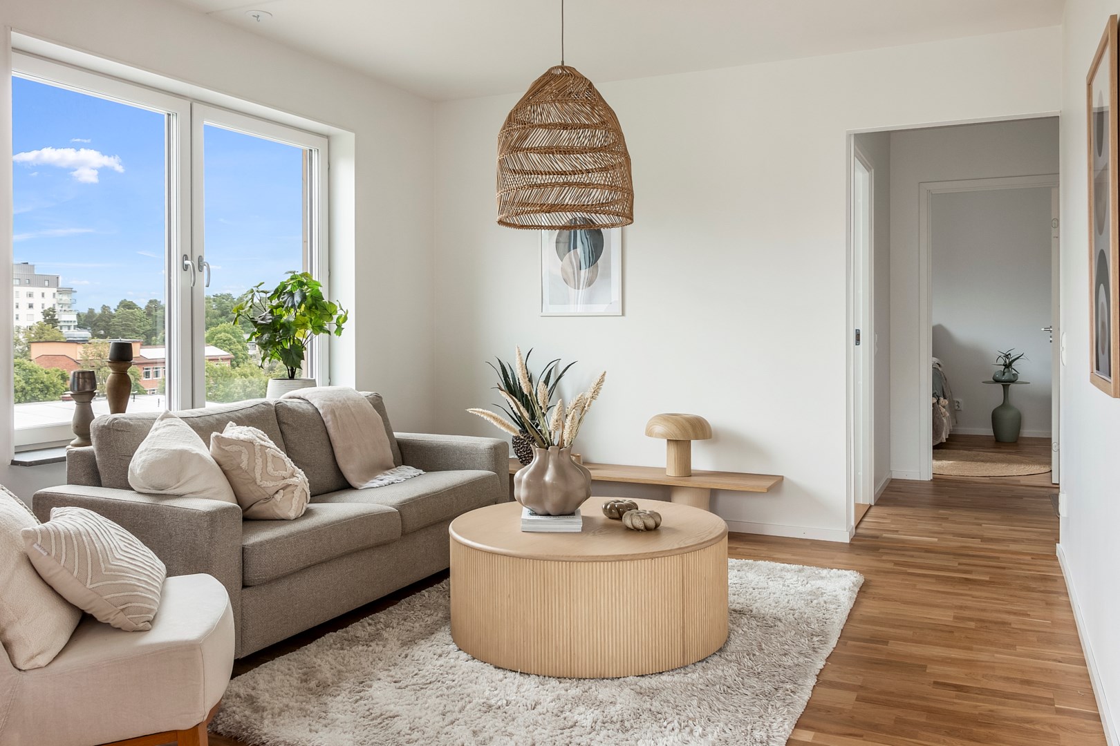 Bostadsbild från Tujagatan 10, Såld i Skiljebo, Västerås