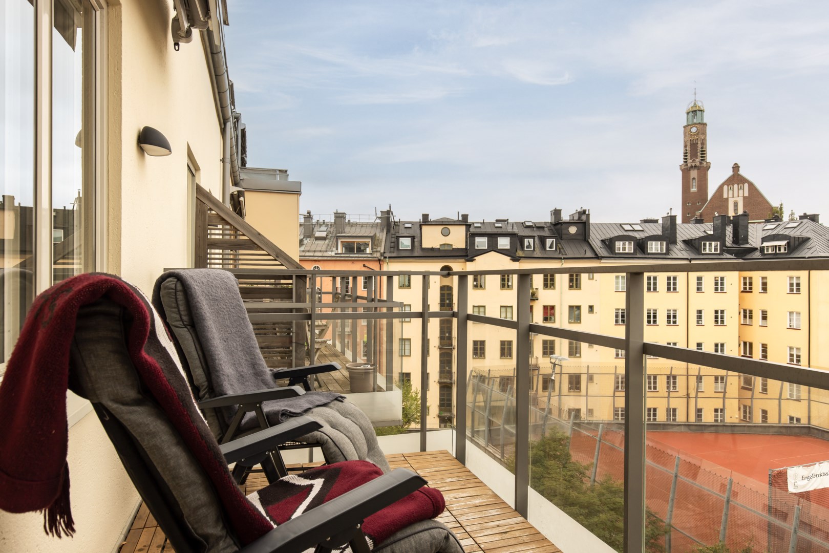 Bostadsbild från Danderydsgatan 25, 5tr, Till salu i Östermalm - Lärkstan, Stockholm