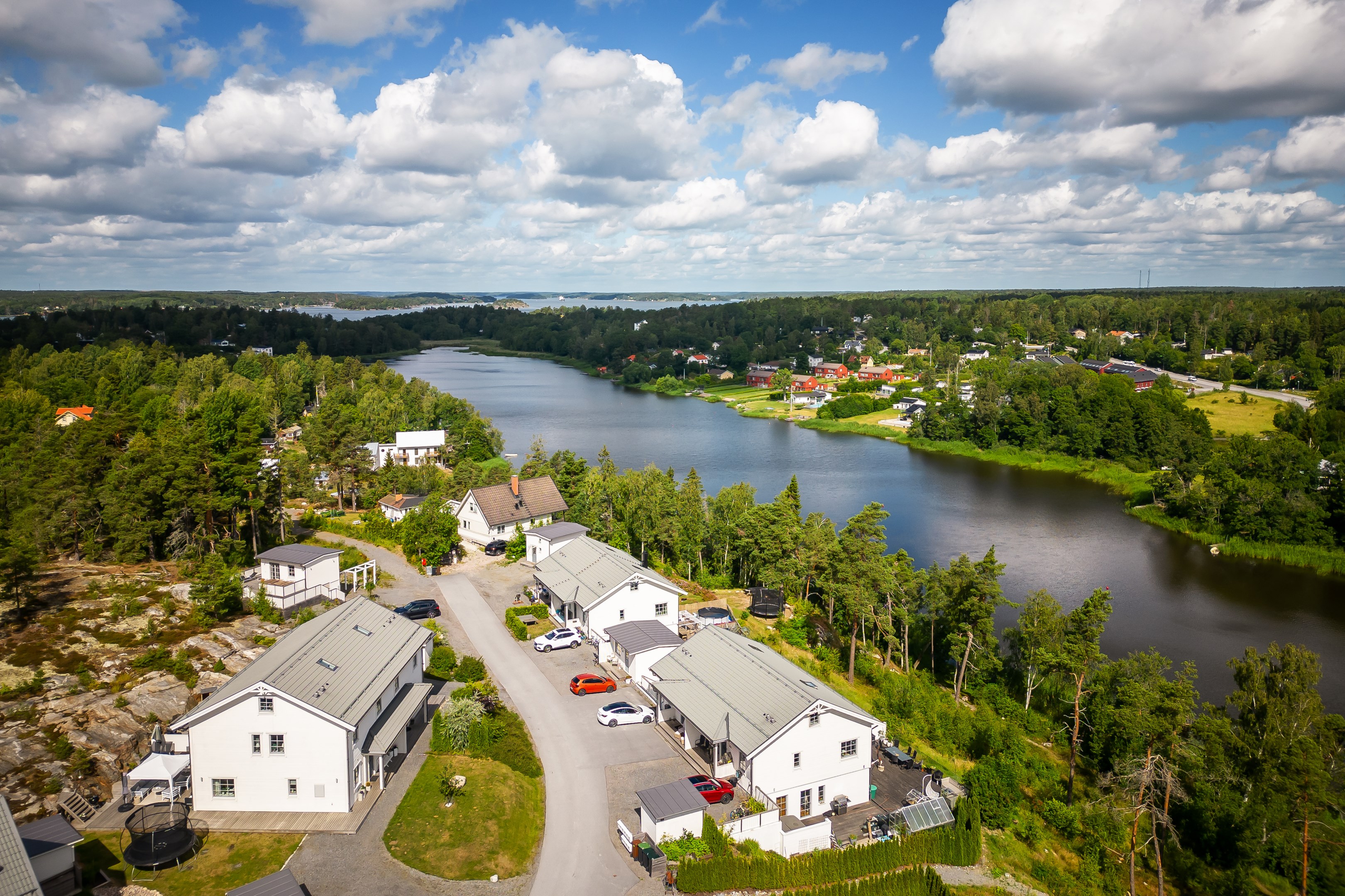 Bostadsbild från Örnklovägen 9A, Såld i Kolvik, Värmdö