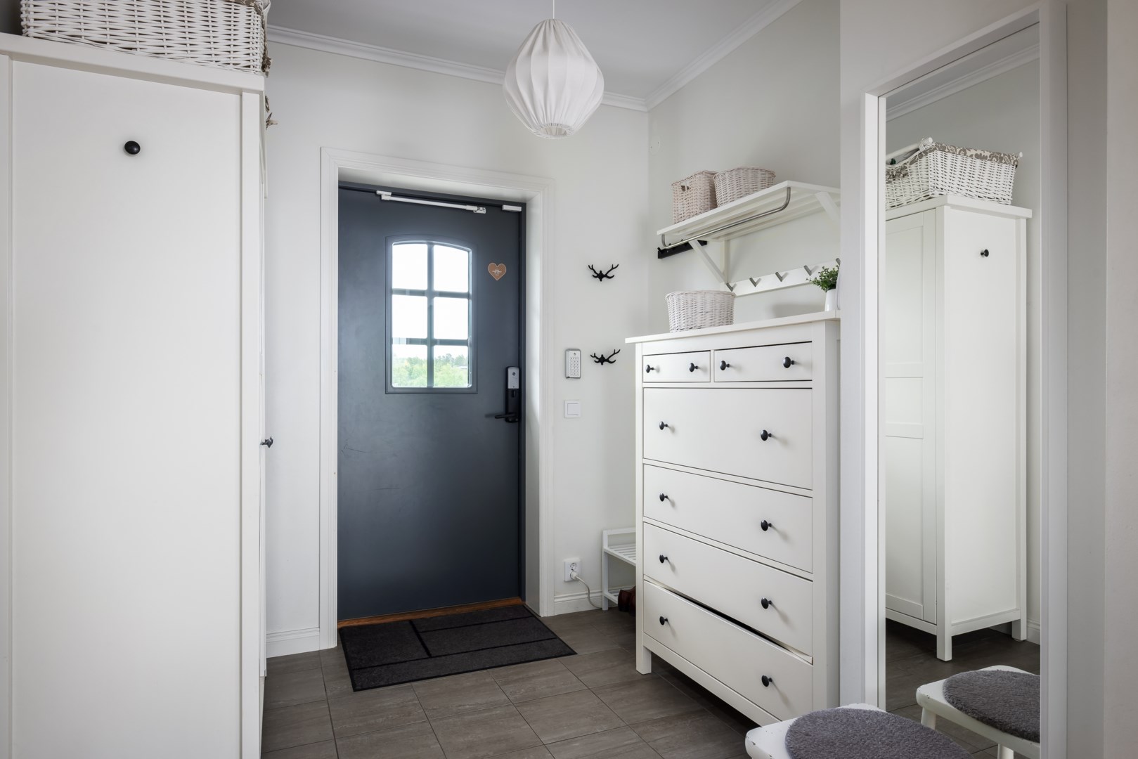 Bostadsbild från Örnklovägen 9A, Såld i Kolvik, Värmdö