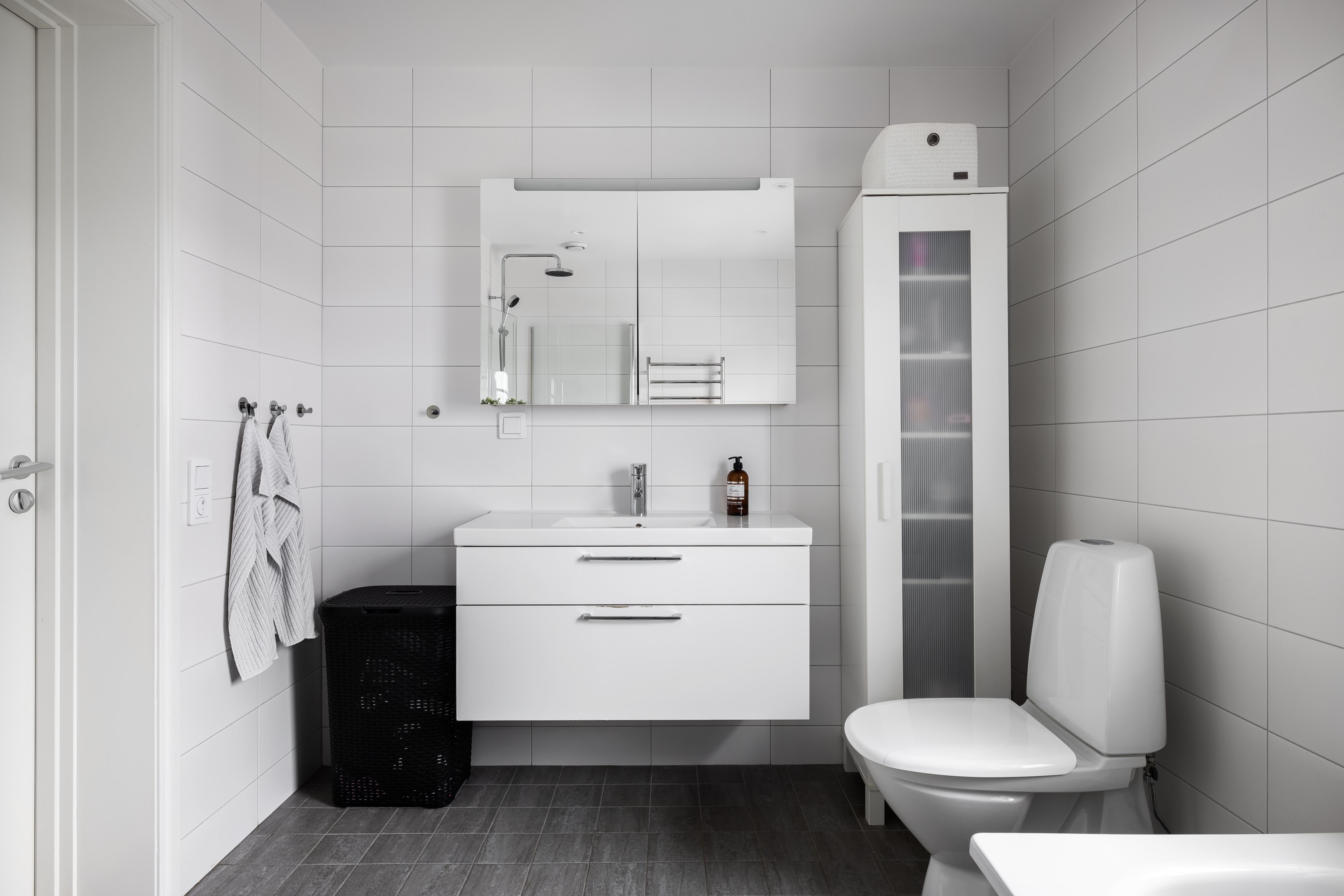 Bostadsbild från Örnklovägen 9A, Såld i Kolvik, Värmdö