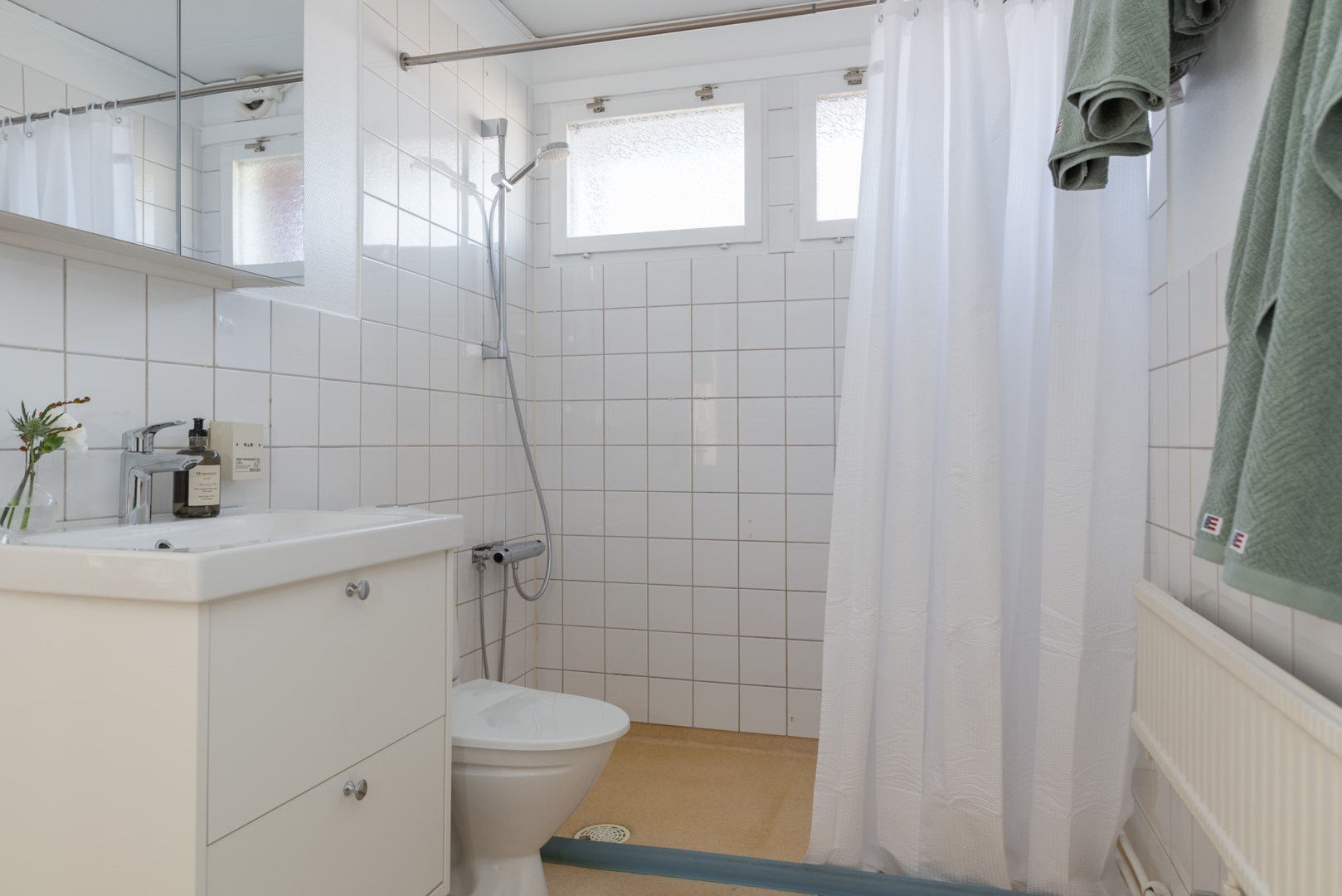 Bostadsbild från Vintervägen 97, Såld i Hökåsen, Västerås