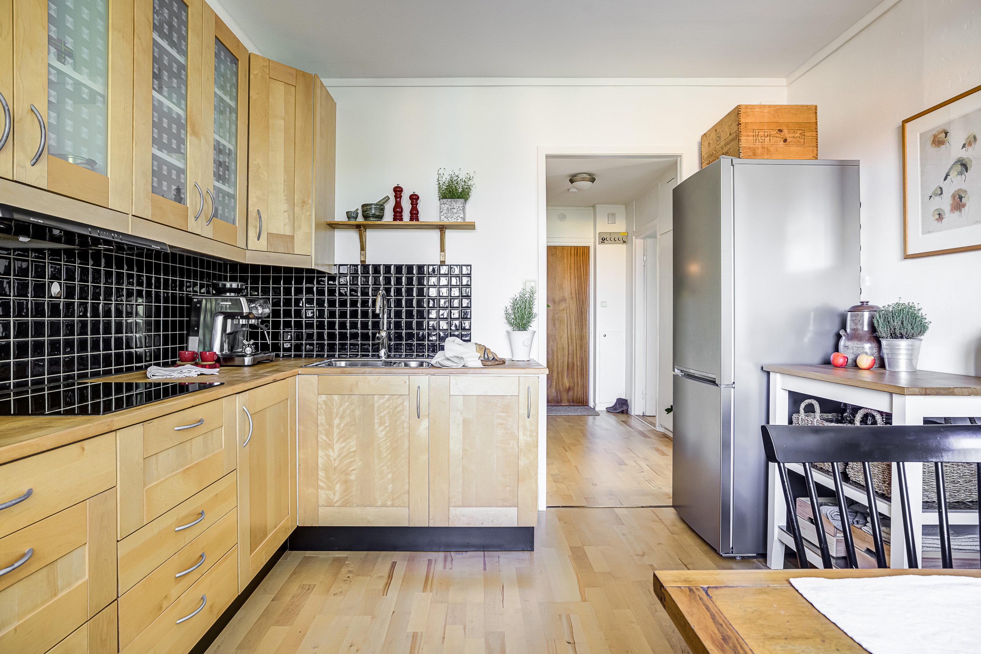 Bostadsbild från Karlsrogatan 81, Såld i Sommarro, Uppsala