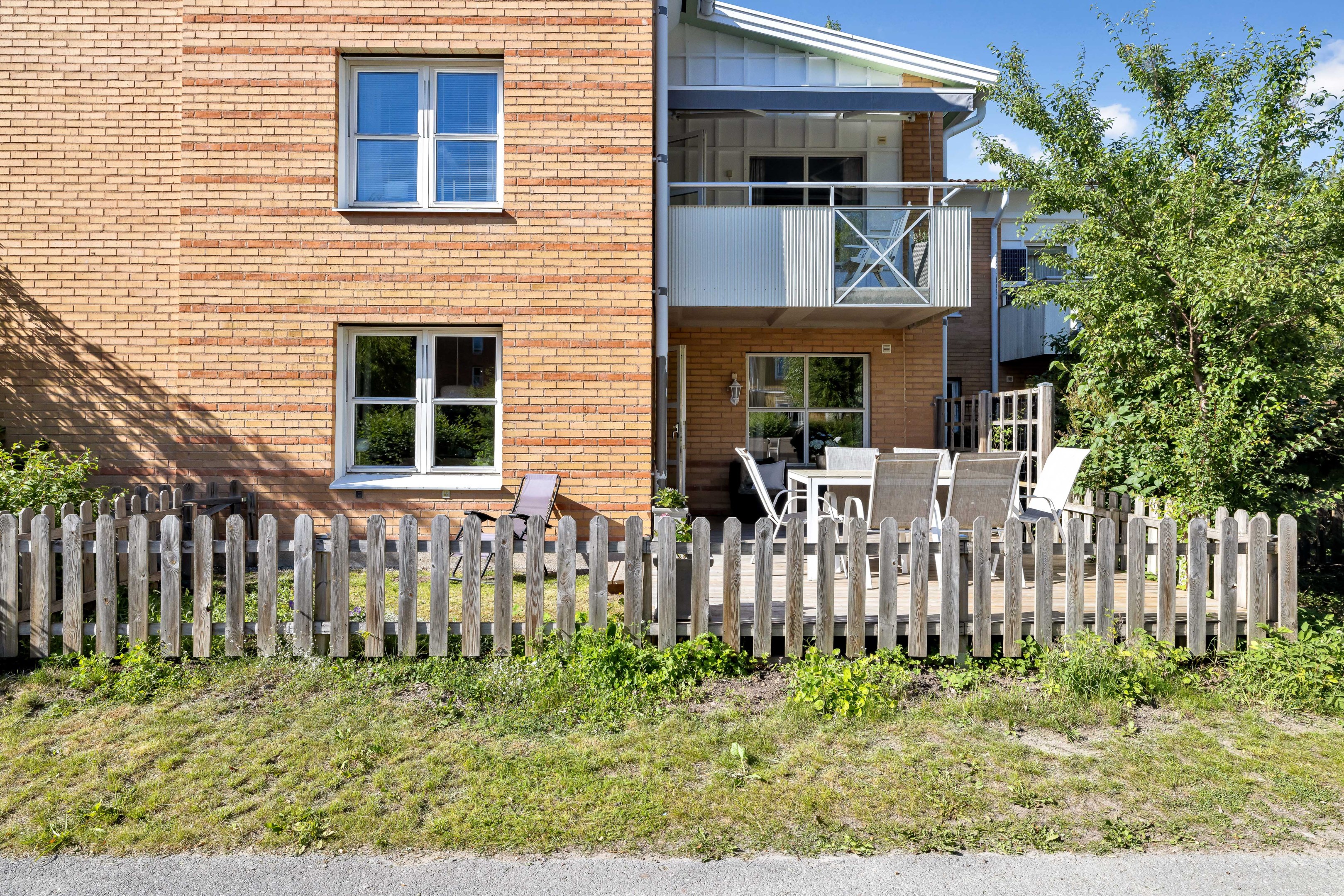 Bostadsbild från Åskmolnsvägen 95, Såld i Storvreta, Uppsala