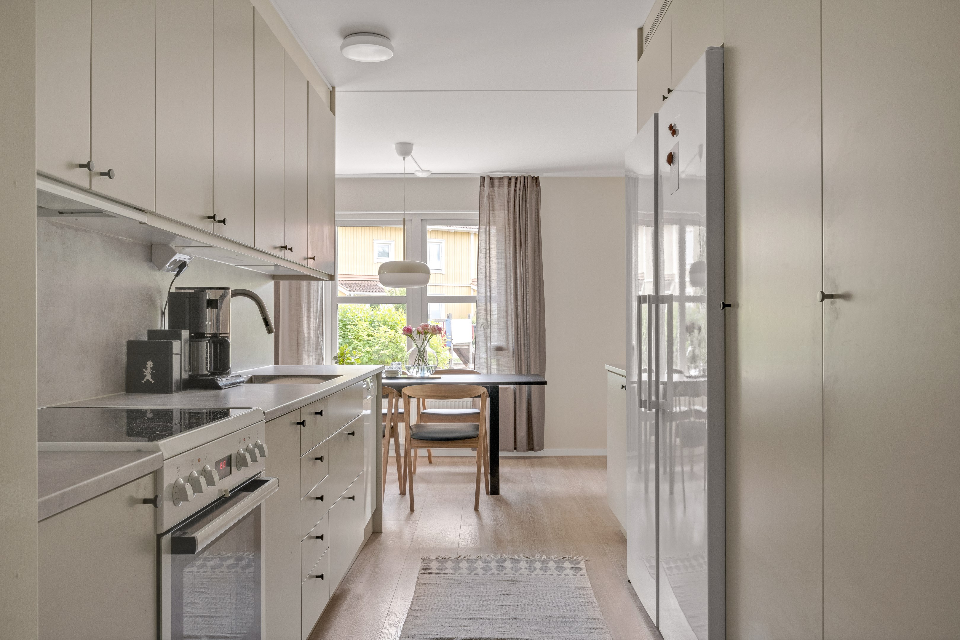 Bostadsbild från Åskmolnsvägen 95, Såld i Storvreta, Uppsala