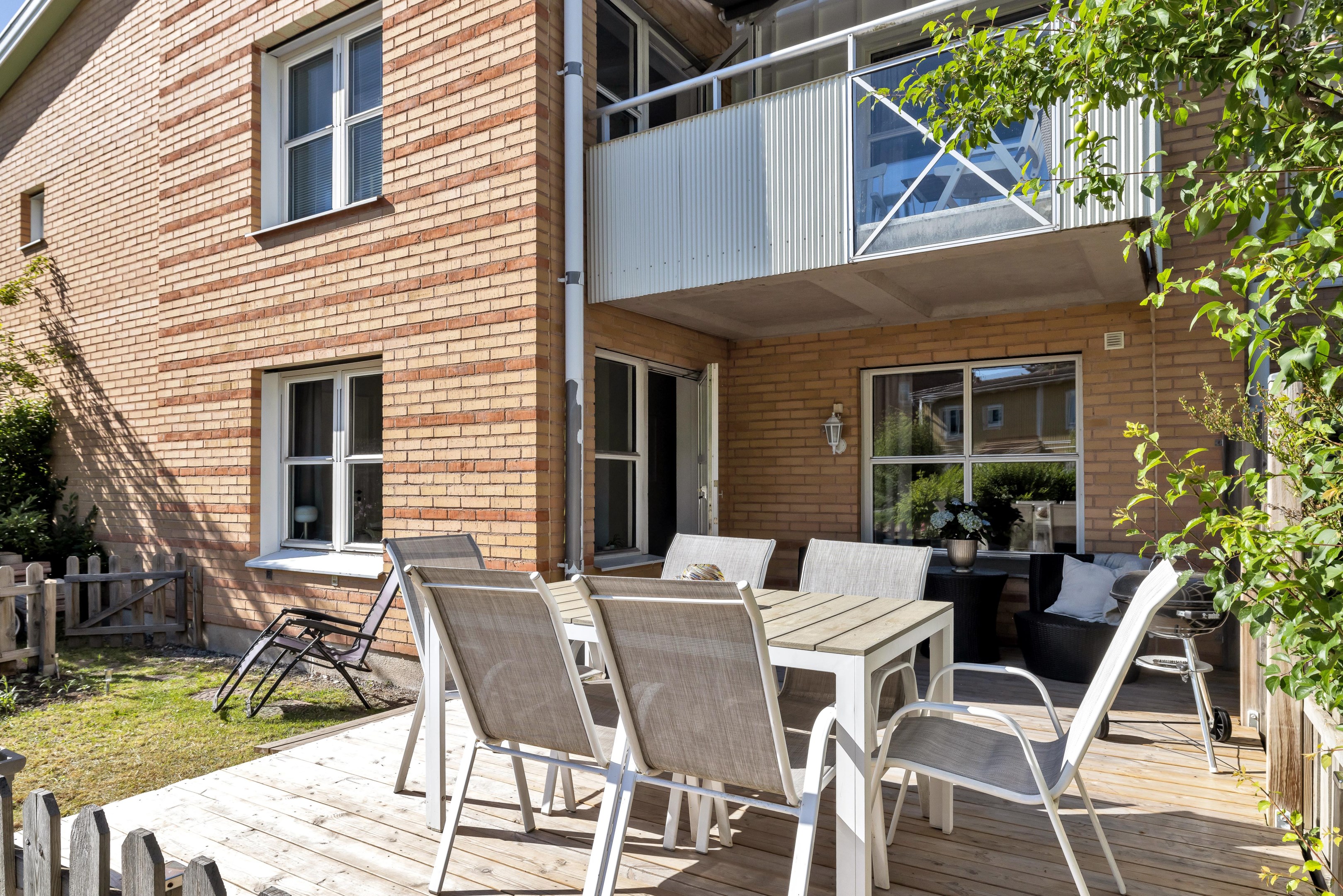 Bostadsbild från Åskmolnsvägen 95, Såld i Storvreta, Uppsala