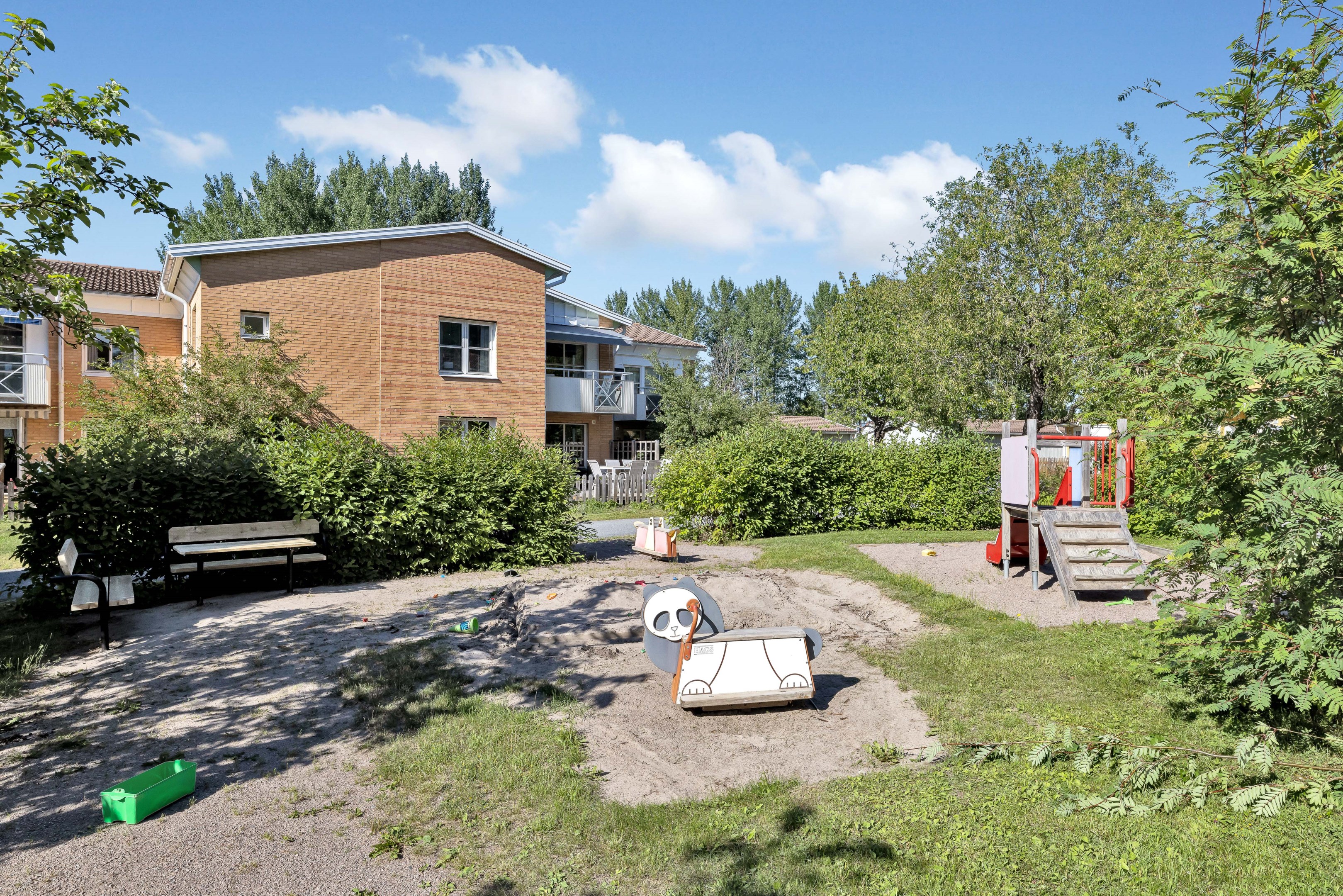 Bostadsbild från Åskmolnsvägen 95, Såld i Storvreta, Uppsala