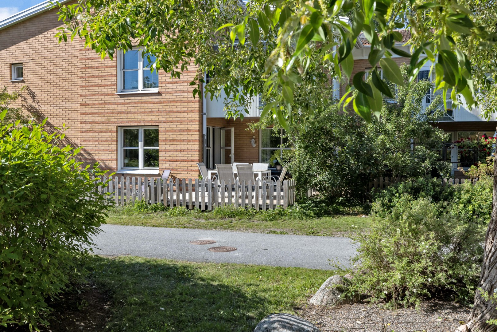 Bostadsbild från Åskmolnsvägen 95, Såld i Storvreta, Uppsala