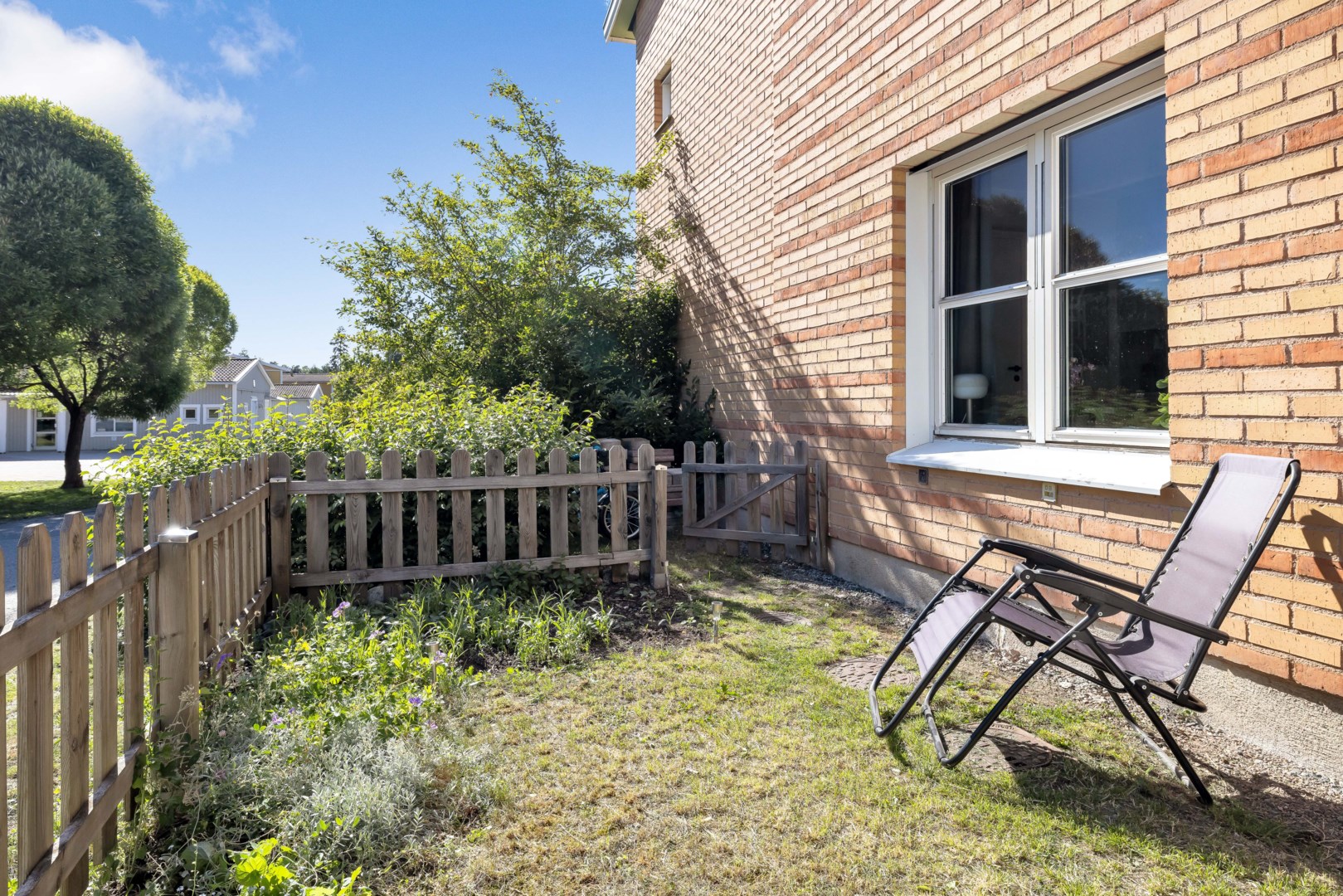 Bostadsbild från Åskmolnsvägen 95, Såld i Storvreta, Uppsala