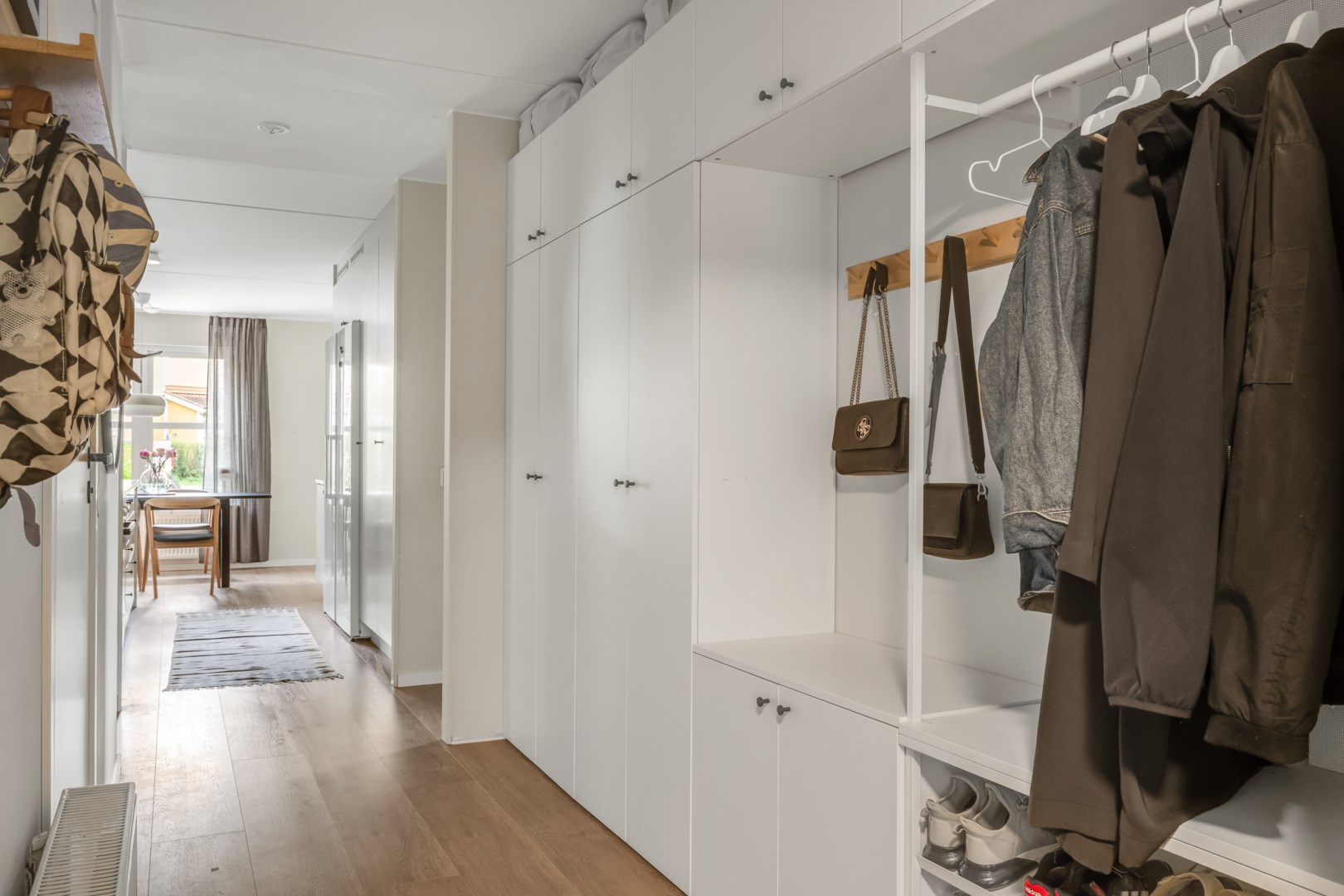 Bostadsbild från Åskmolnsvägen 95, Såld i Storvreta, Uppsala