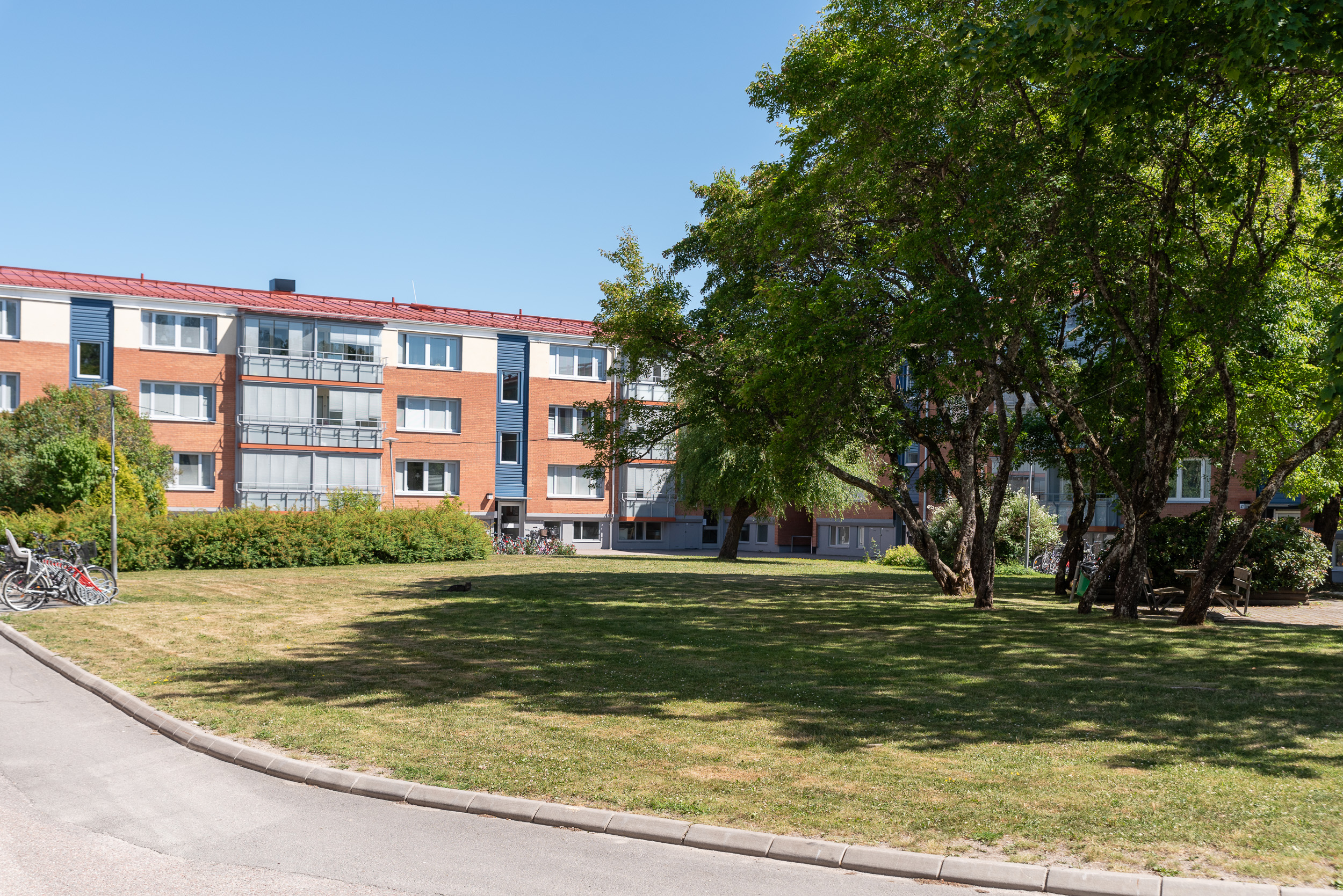 Bostadsbild från Lövhagsgatan 51, Såld i Råby, Västerås
