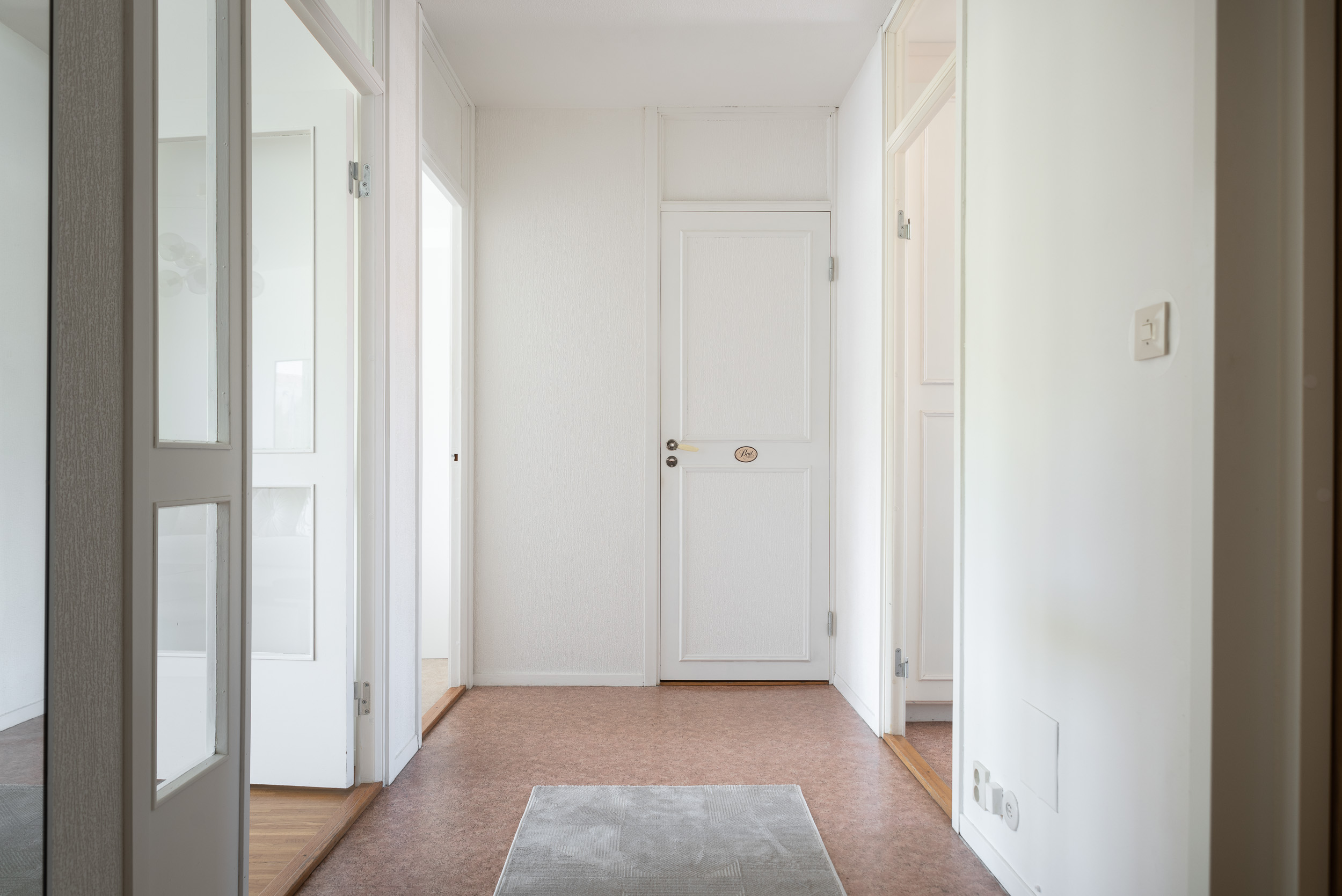 Bostadsbild från Lövhagsgatan 51, Såld i Råby, Västerås