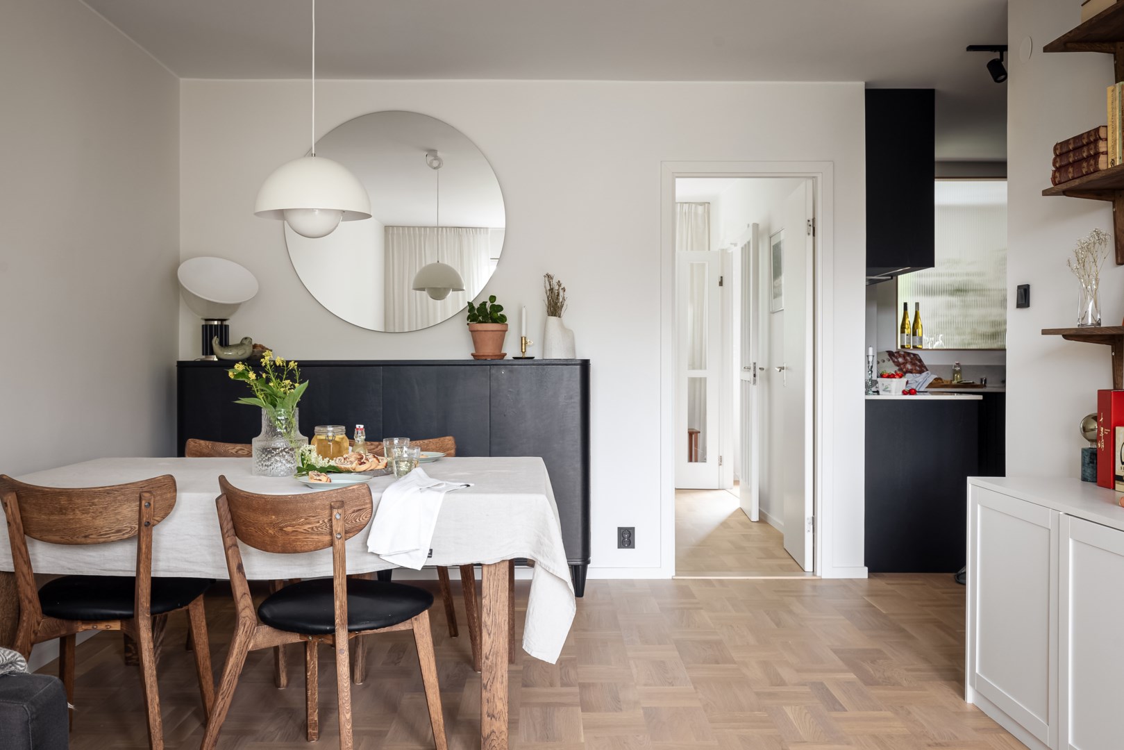 Bostadsbild från Beckasinvägen 28, Såld i Saltängen, Nacka