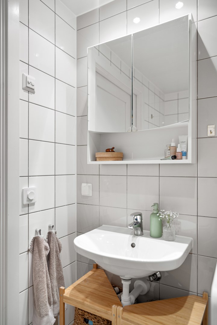 Bostadsbild från Sjökvarnsbacken 4, Såld i Saltsjöqvarn, Nacka