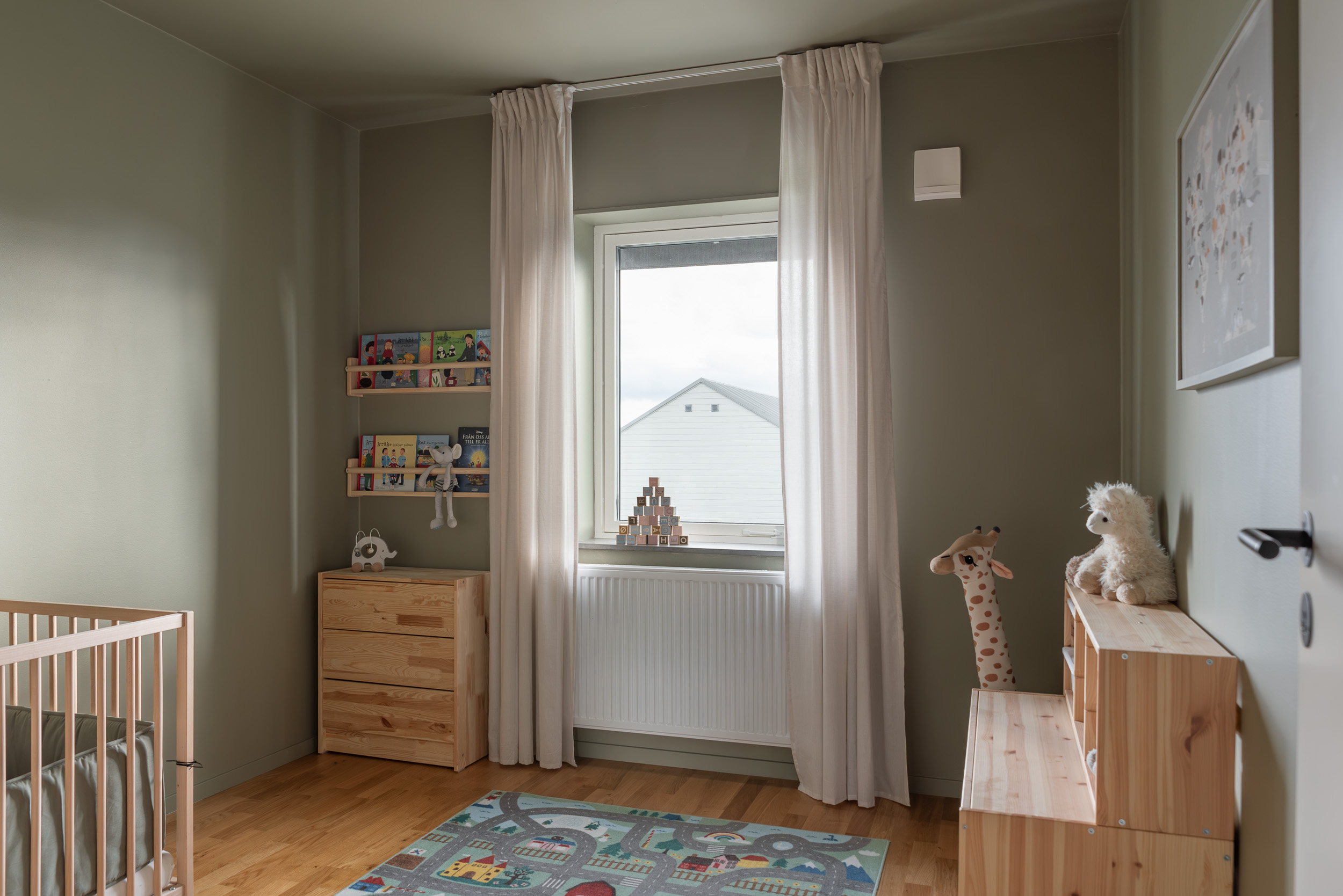 Bostadsbild från Koordinatvägen 23, Såld i Skälby, Västerås