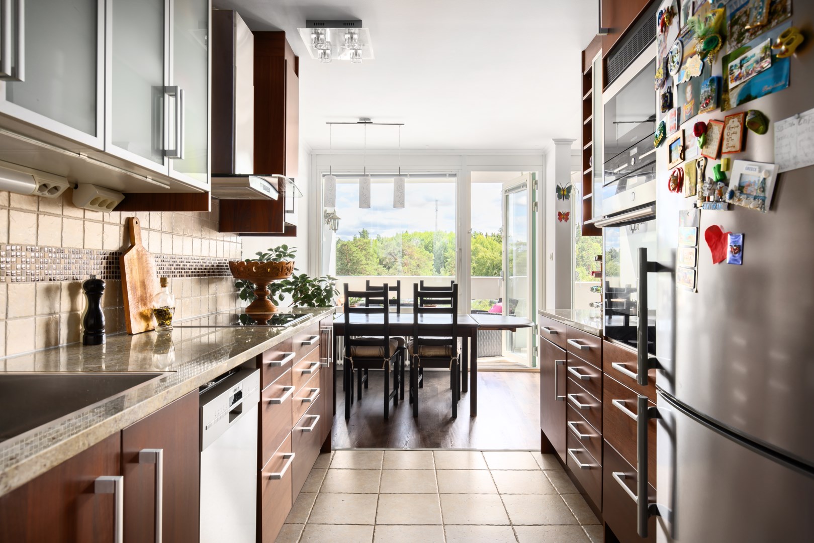 Bostadsbild från Meteorvägen 8, Såld i Grindtorp, Täby