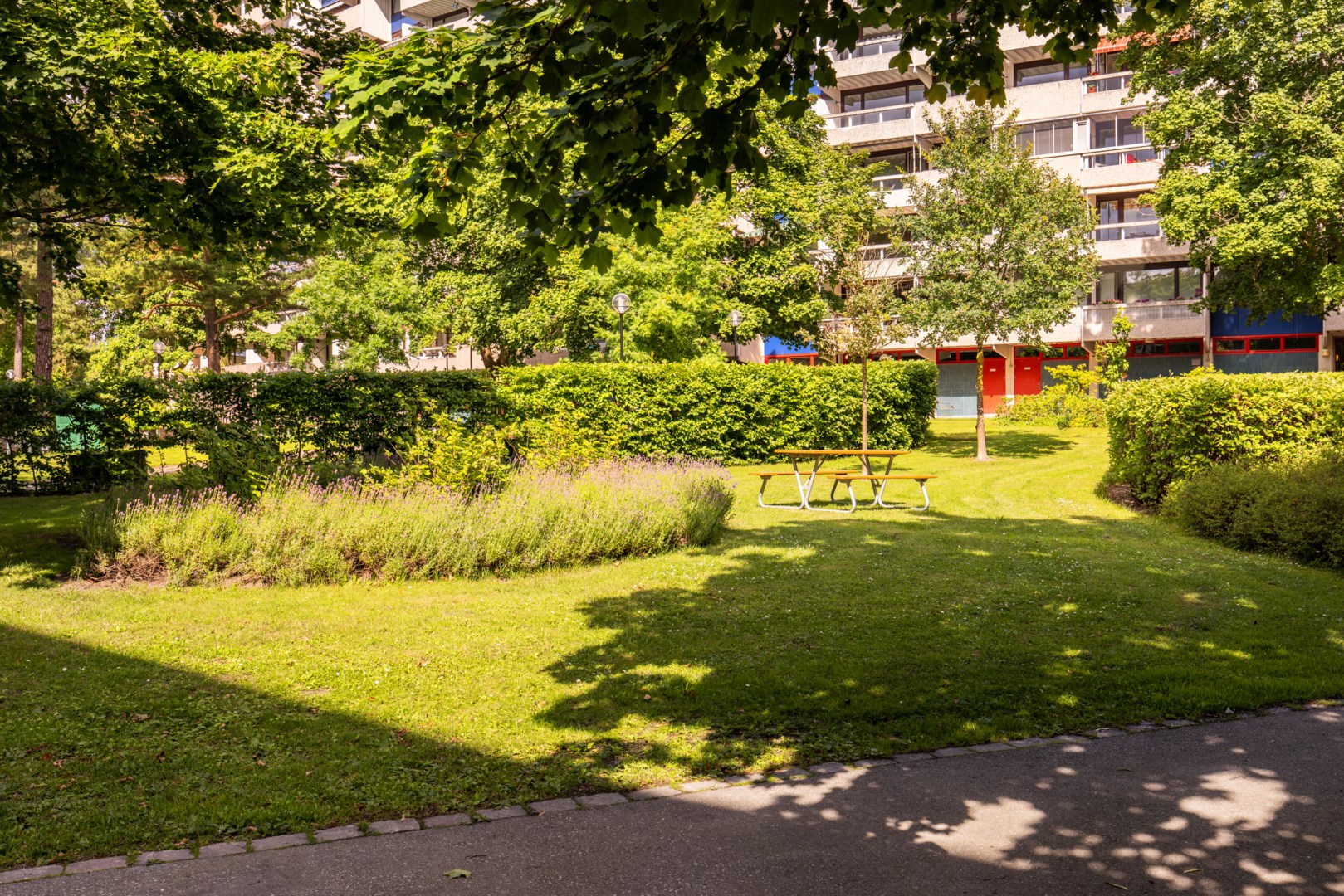 Bostadsbild från Meteorvägen 8, Såld i Grindtorp, Täby