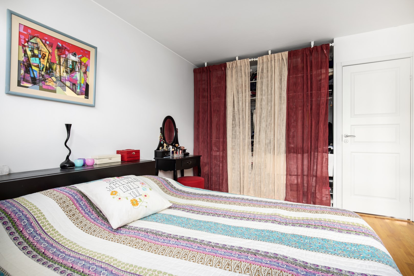 Bostadsbild från Meteorvägen 8, Såld i Grindtorp, Täby