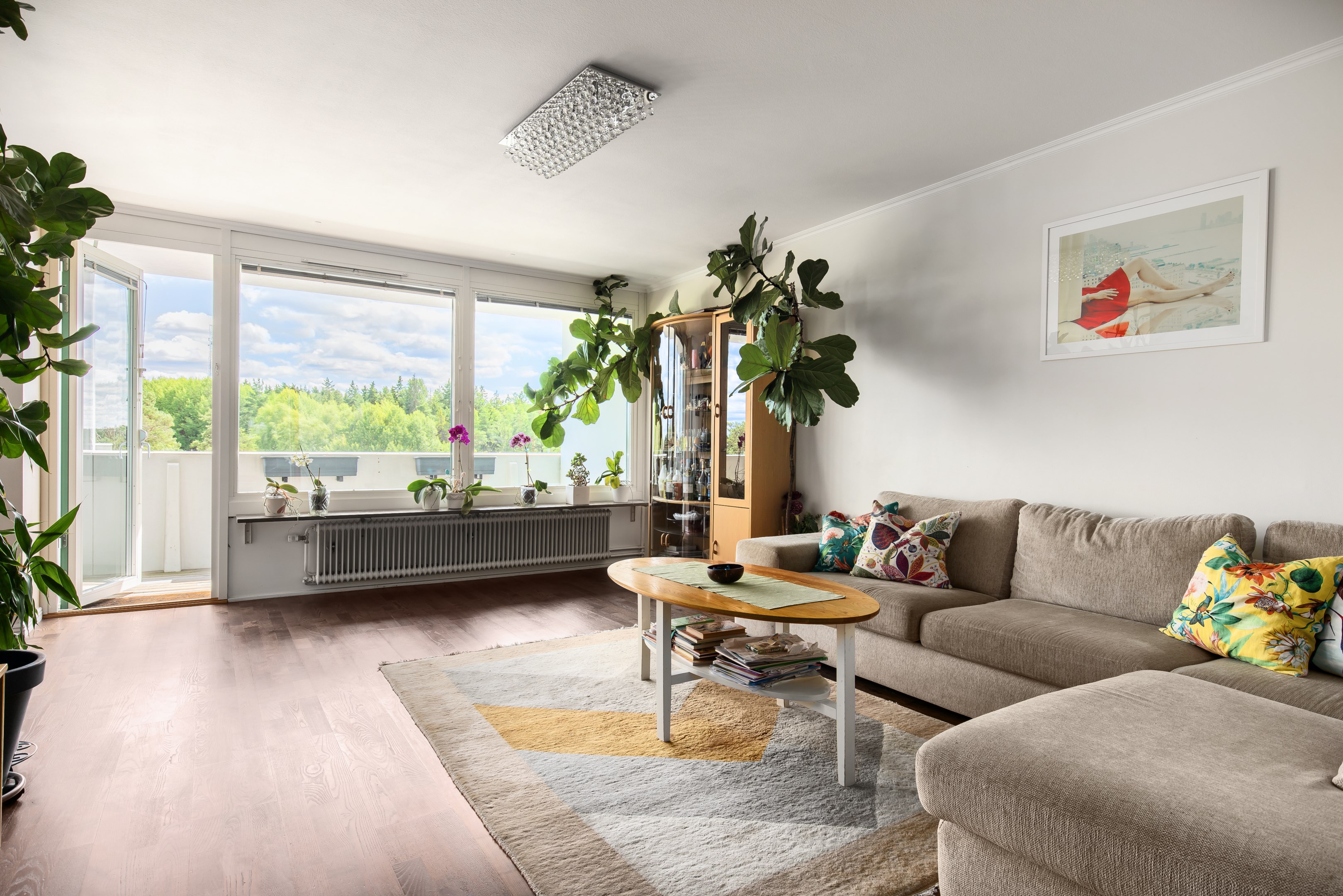 Bostadsbild från Meteorvägen 8, Såld i Grindtorp, Täby