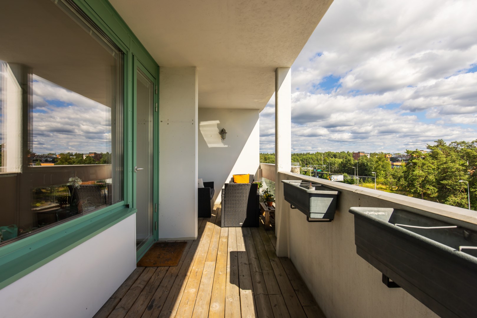 Bostadsbild från Meteorvägen 8, Såld i Grindtorp, Täby