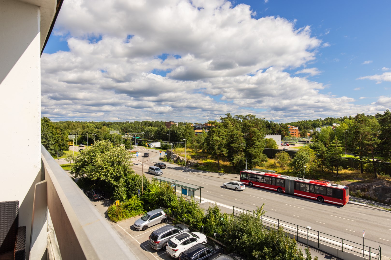 Bostadsbild från Meteorvägen 8, Såld i Grindtorp, Täby