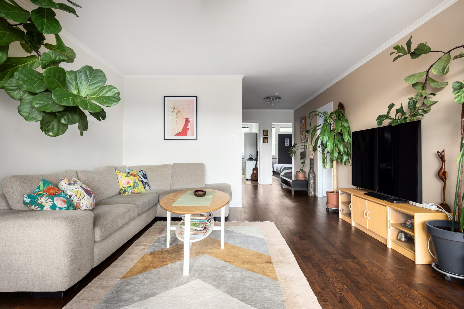 Bostadsbild från Meteorvägen 8, Såld i Grindtorp, Täby