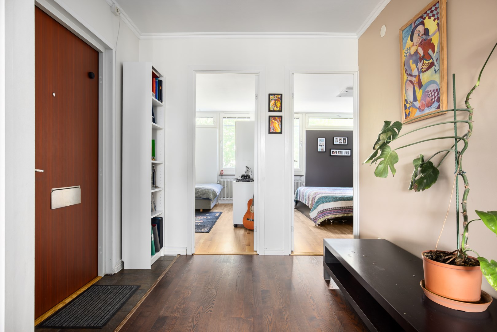 Bostadsbild från Meteorvägen 8, Såld i Grindtorp, Täby