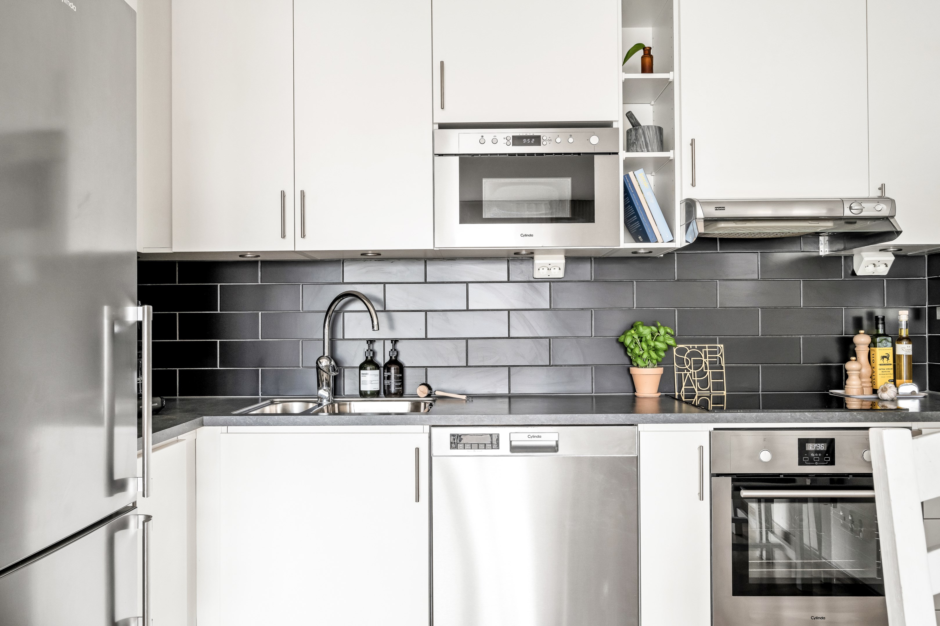 Bostadsbild från Råbyvägen 55H, Såld i Gränby, Uppsala