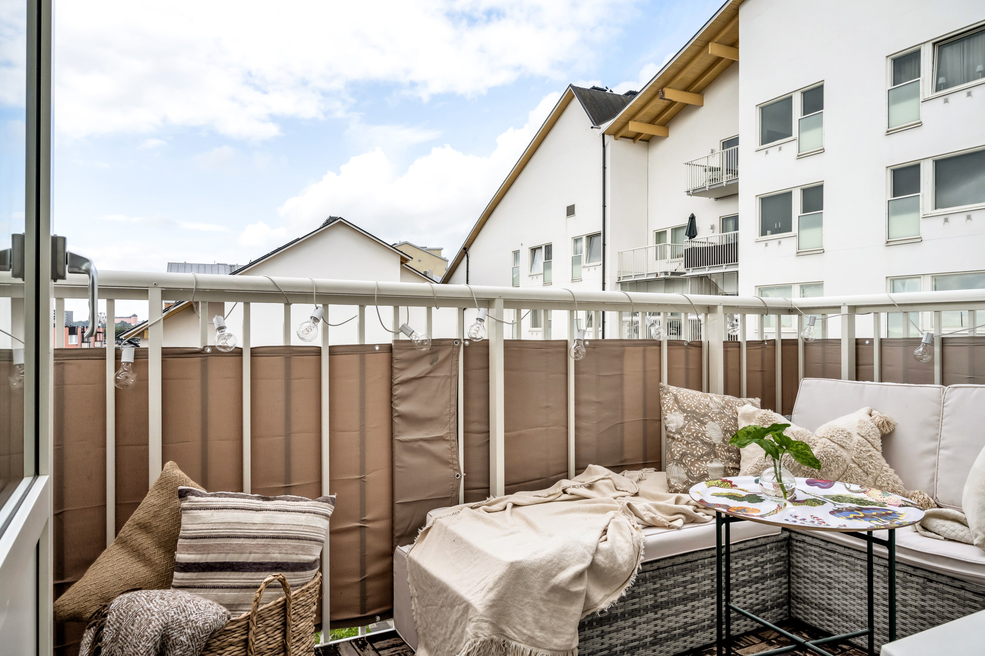 Bostadsbild från Råbyvägen 55H, Såld i Gränby, Uppsala