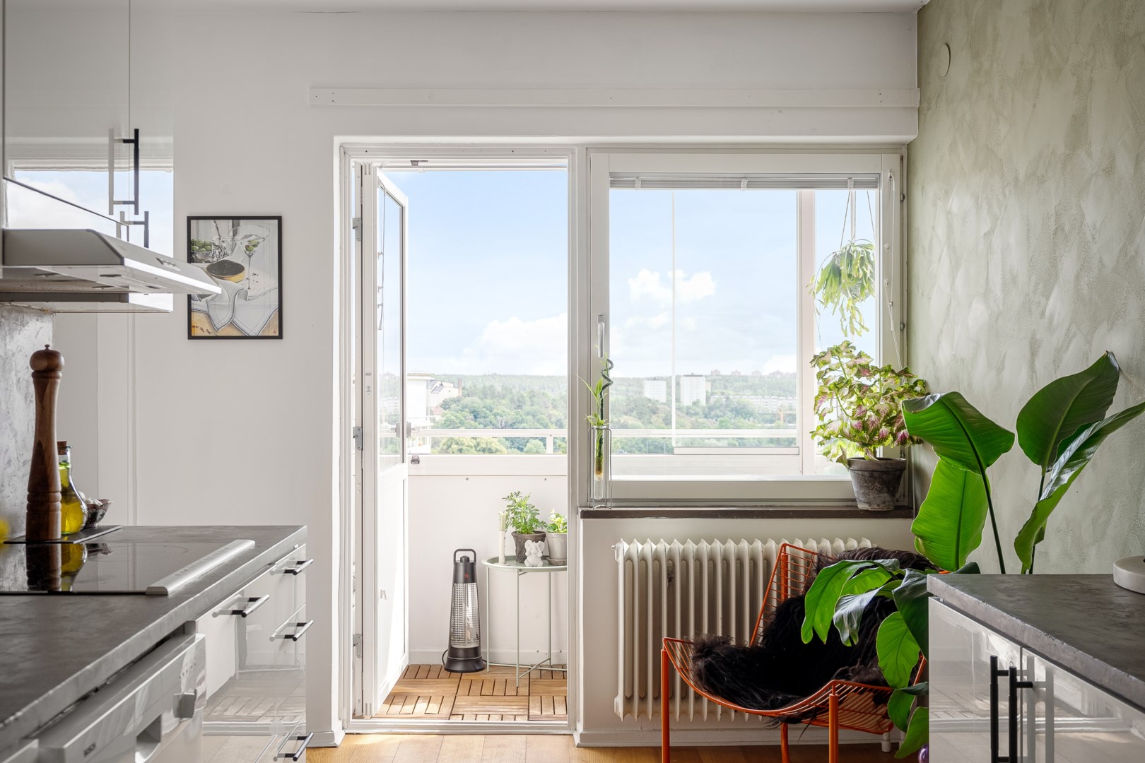 Bostadsbild från Finnbergsvägen 56, Såld i Finnberget, Nacka