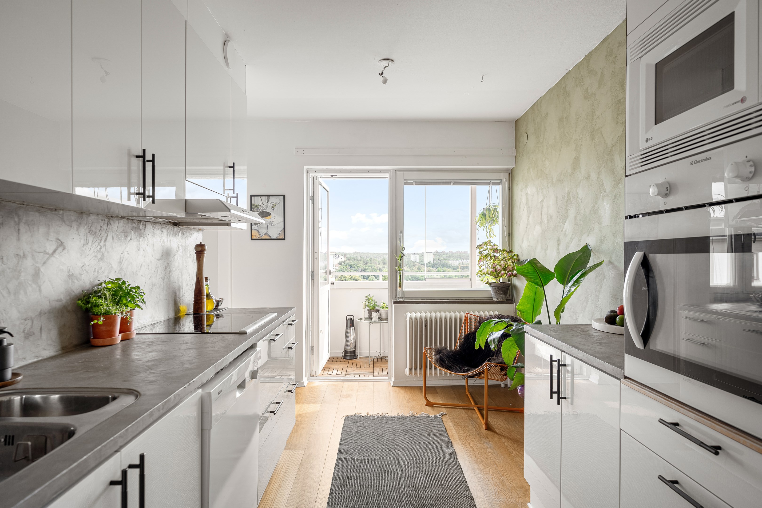 Bostadsbild från Finnbergsvägen 56, Såld i Finnberget, Nacka