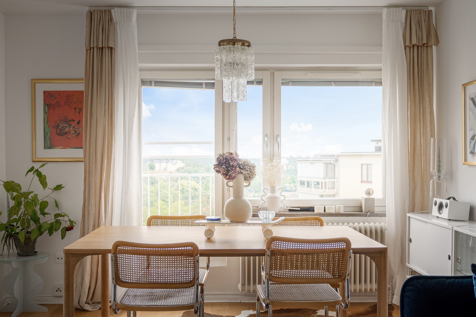 Bostadsbild från Finnbergsvägen 56, Såld i Finnberget, Nacka