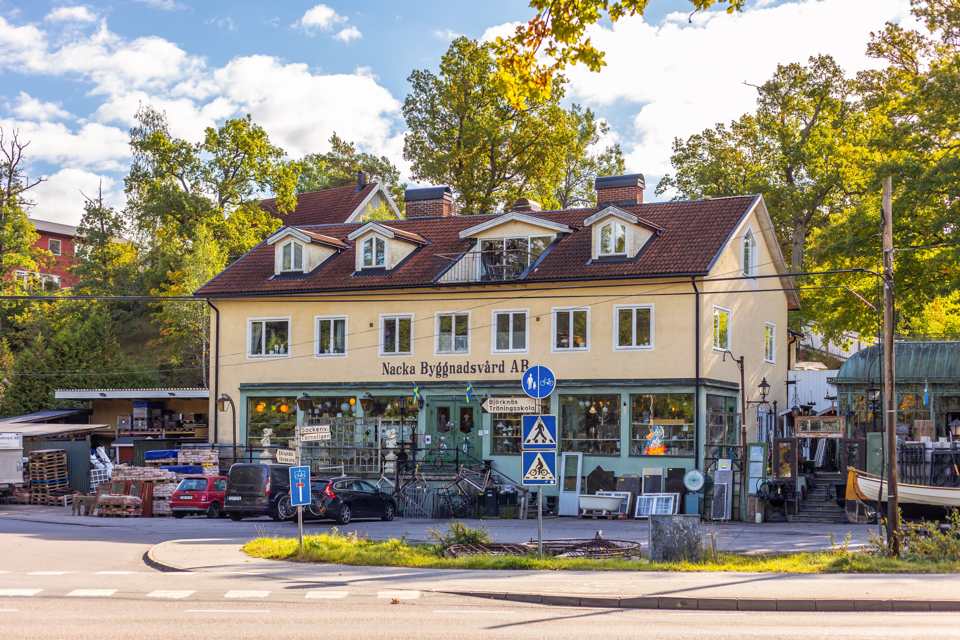 Bostadsbild från Ängsbacken 5, 2tr, Såld i Björknäs, Nacka